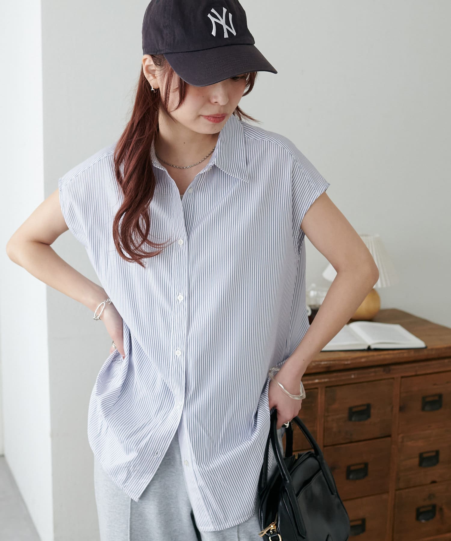 DISCOAT(ディスコート) 【WEB限定】衿付ストライプフレンチシャツ