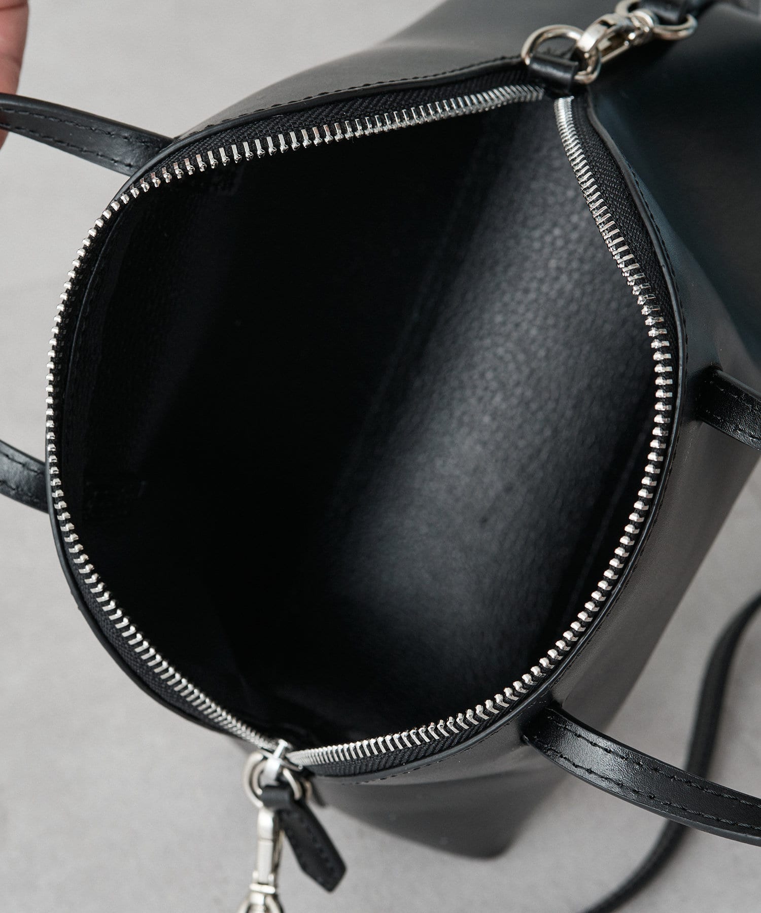 LOUNGEDRESS(ラウンジドレス) 【 YHAKI 】W FACEバッグ