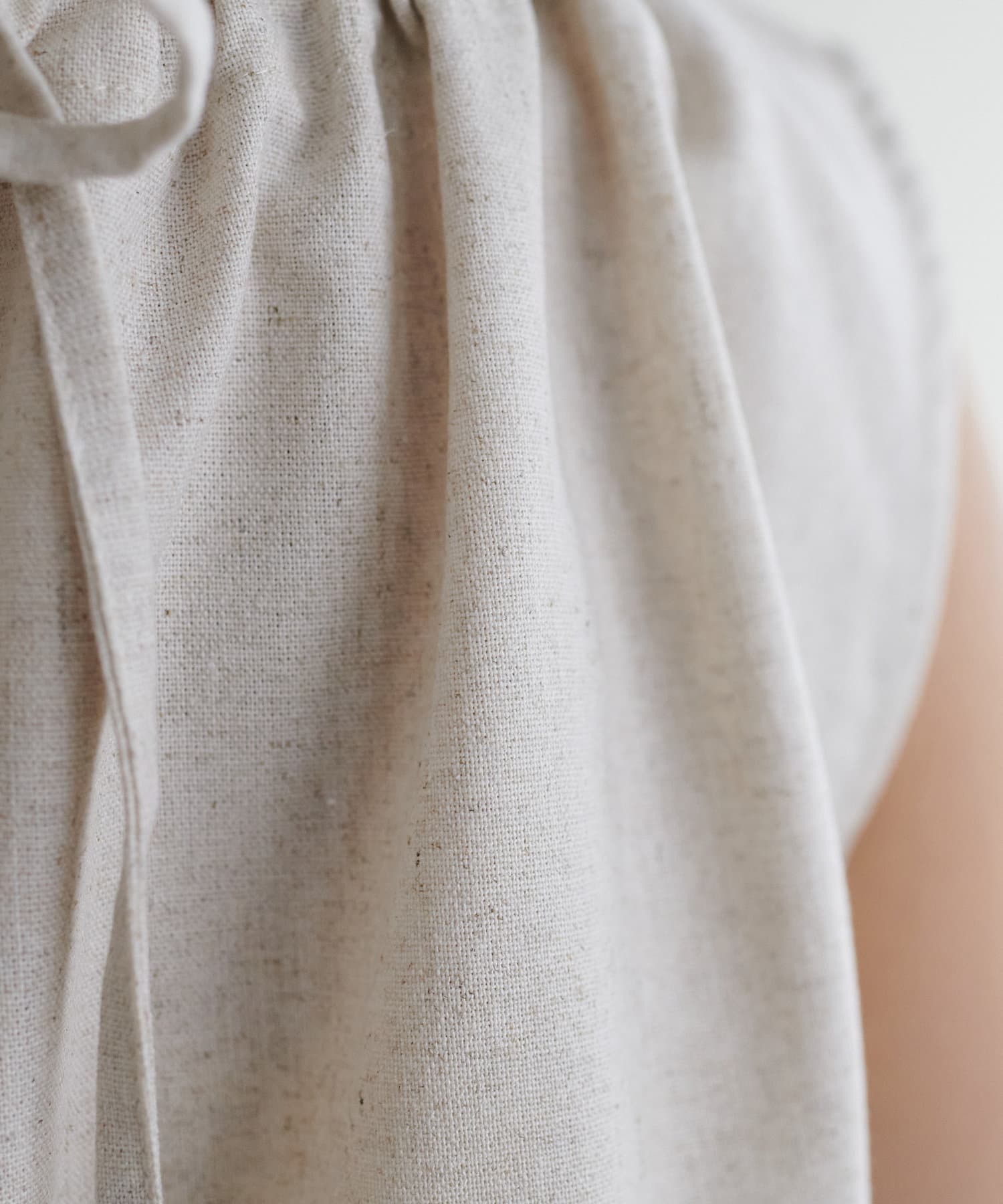 DISCOAT(ディスコート) 【新色追加!/WEB限定】衿ギャザーノースリワンピース