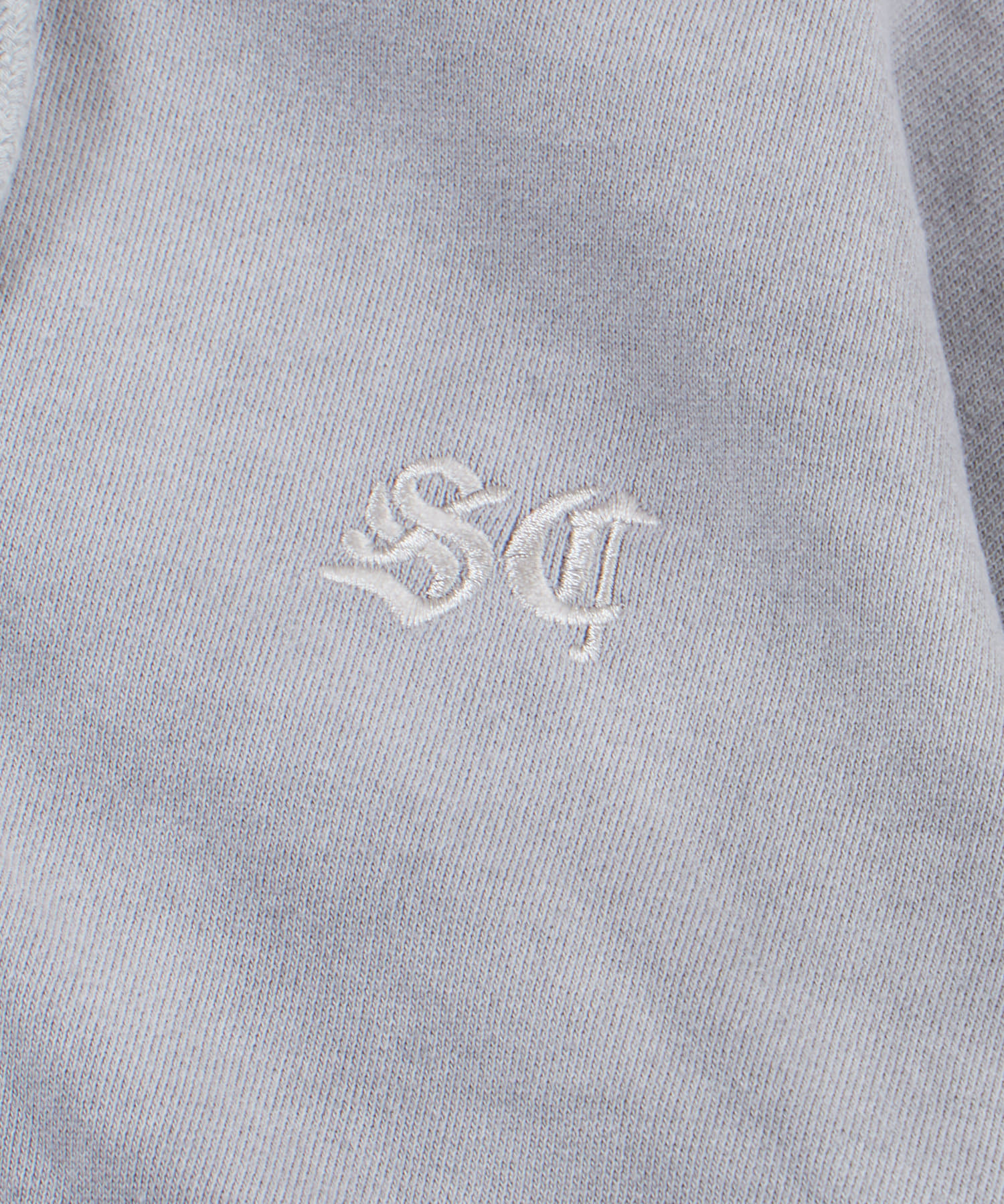 WHO’S WHO gallery(フーズフーギャラリー) 2サイズ【SOURCREAM/サワークリーム】刺繍ロゴFADEジップパーカー