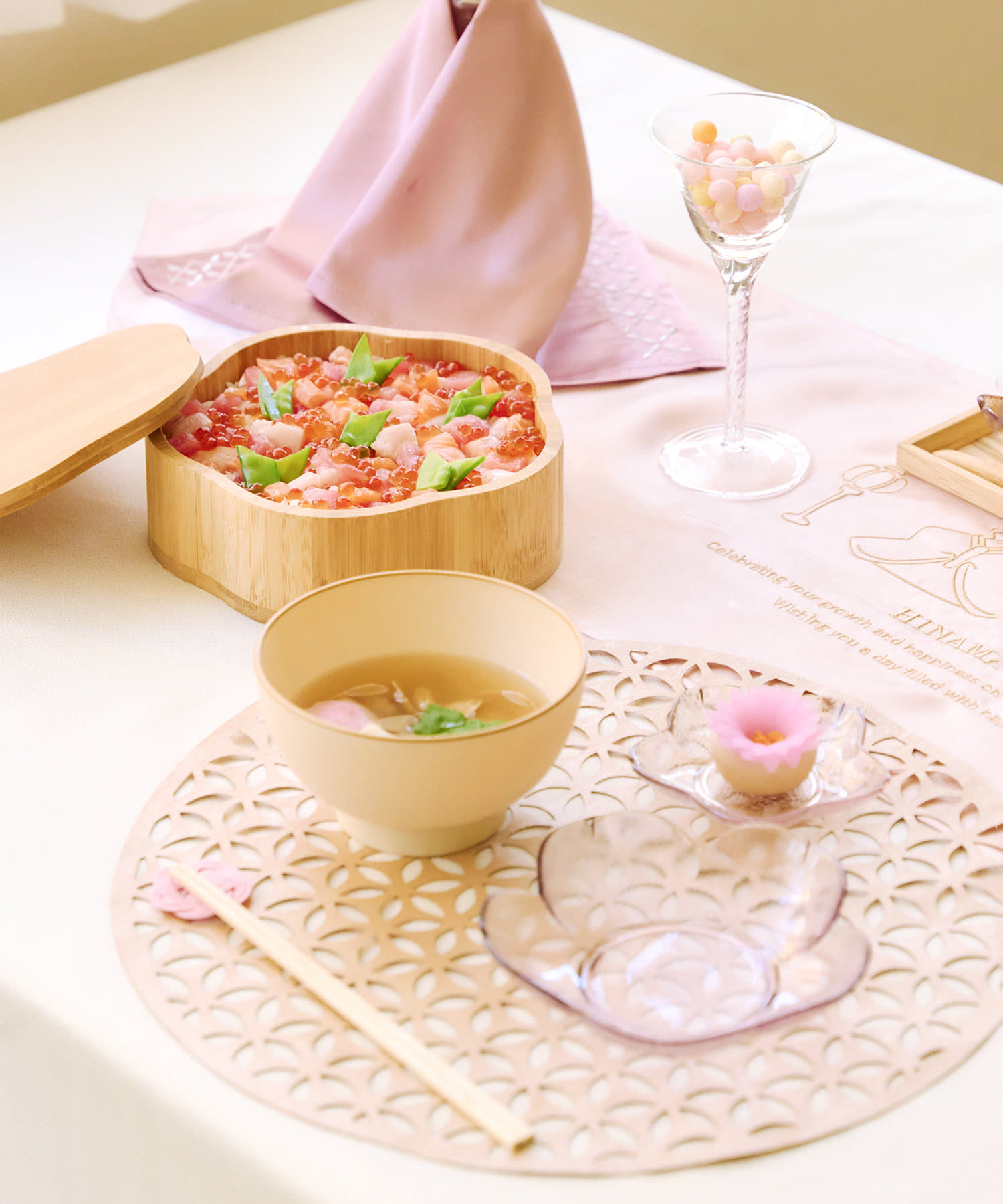 即日発送!! サリュ ひなまつり 完売 収納できる雛人形セット