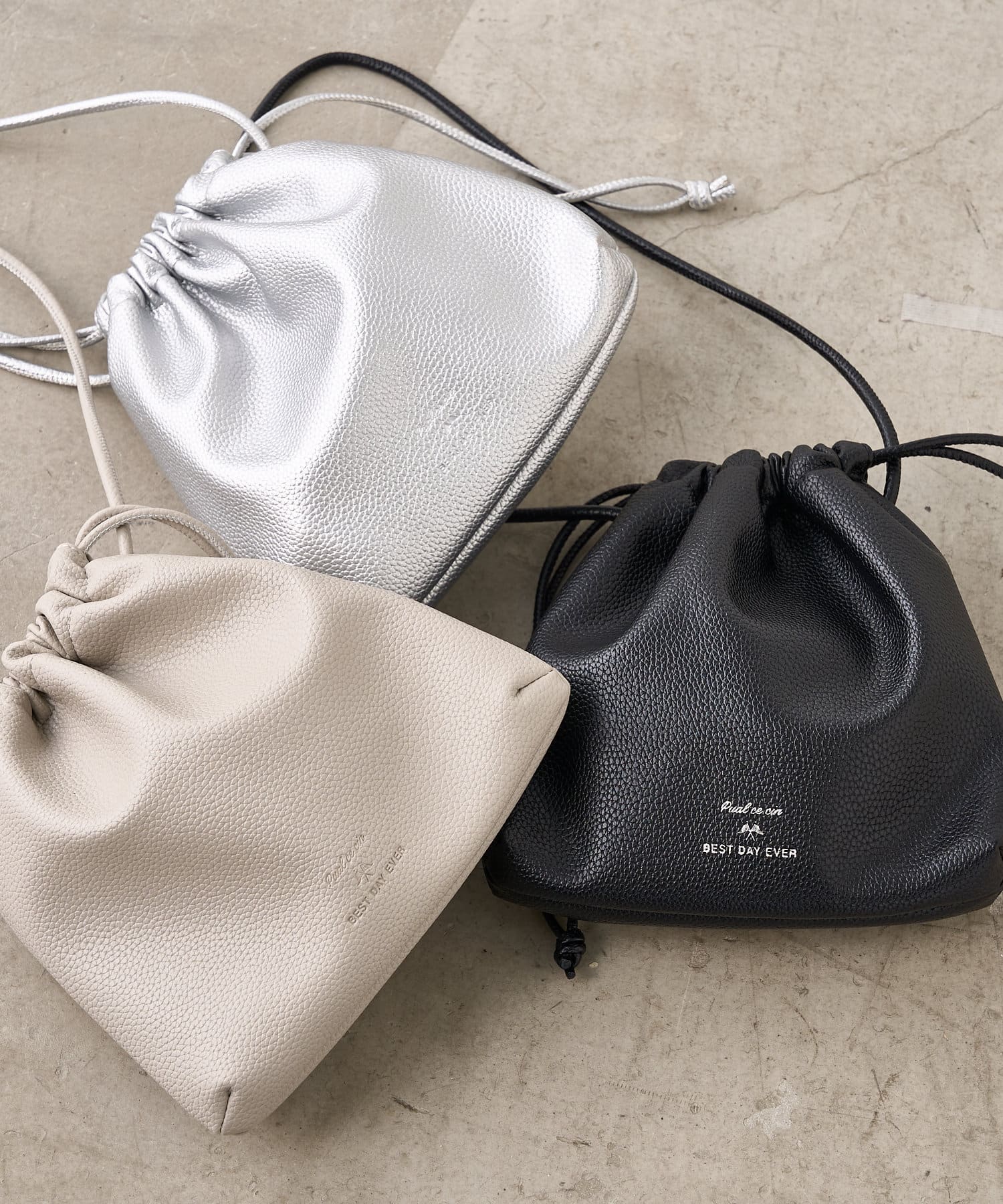 新品　ユニオン　Union フェイクレザー　巾着バッグ 新品 ユニオン Union フェイクレザー 巾着バッグ 新品 ユニオン