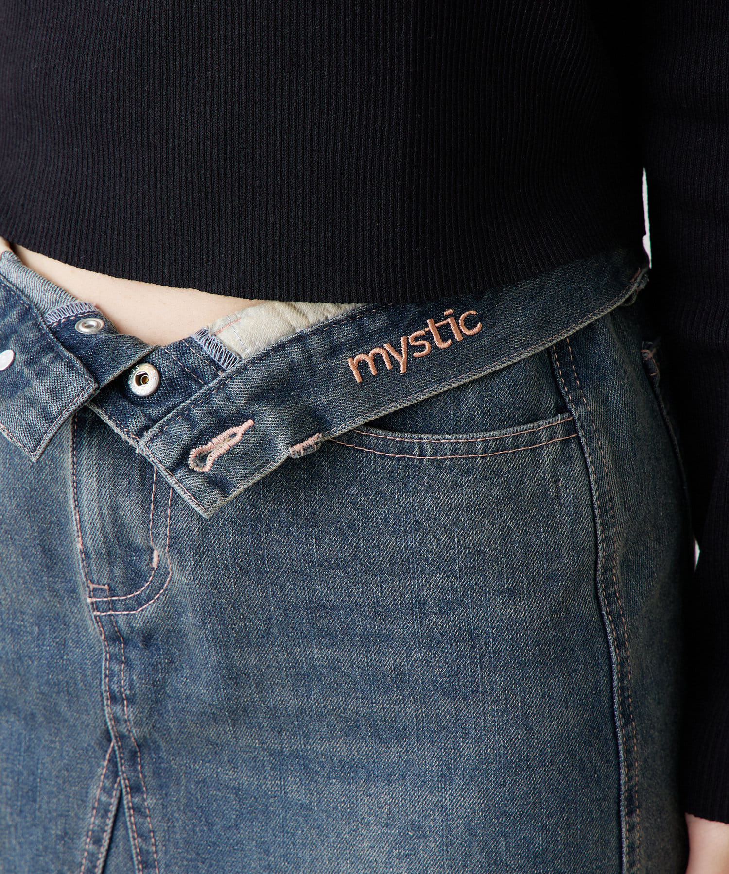 mystic(ミスティック) パネルデニムスカート