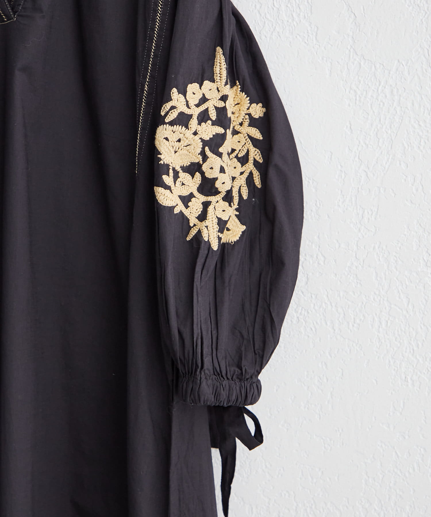 mystic(ミスティック) FANAKA embroidery long dress