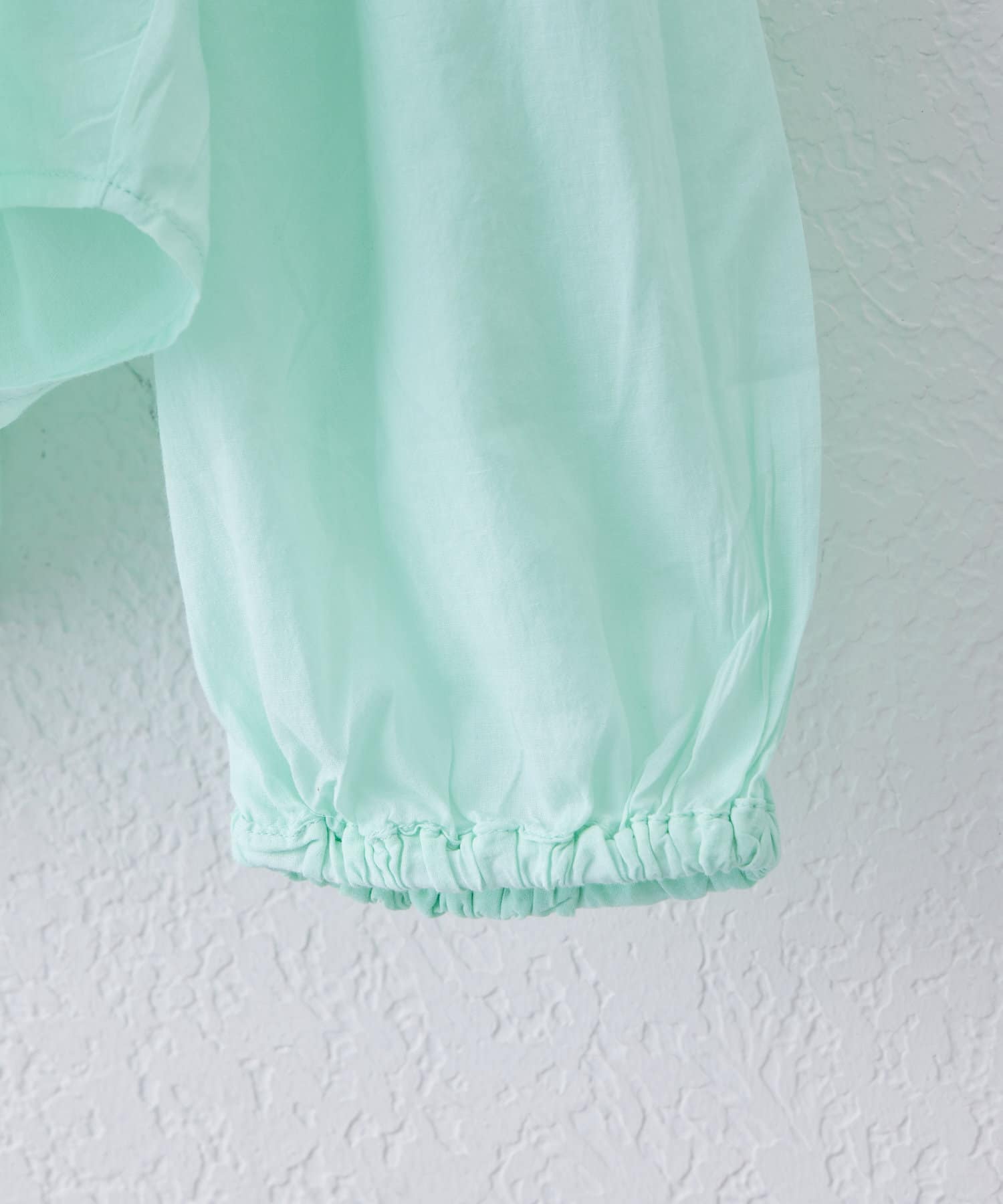 mystic(ミスティック) FANAKA gatherd blouse