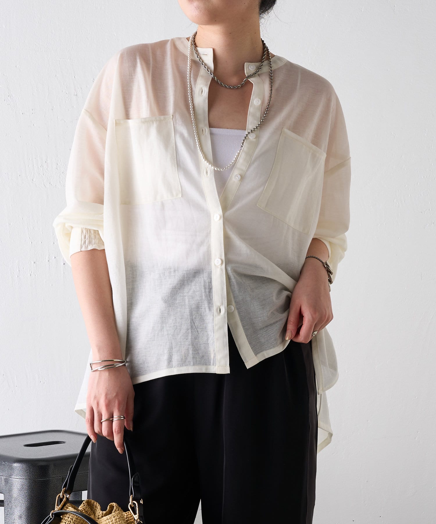 Jena　espace merveilleux(ジェナ　エスパスメルヴェイユ) Wポケットノーカラーシャツ