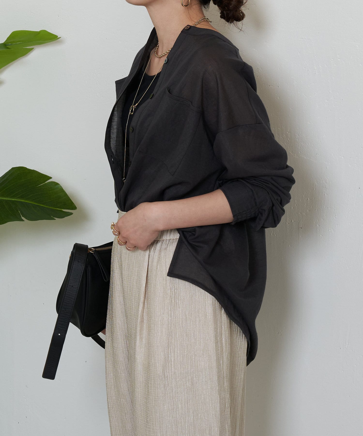 Jena　espace merveilleux(ジェナ　エスパスメルヴェイユ) Wポケットノーカラーシャツ