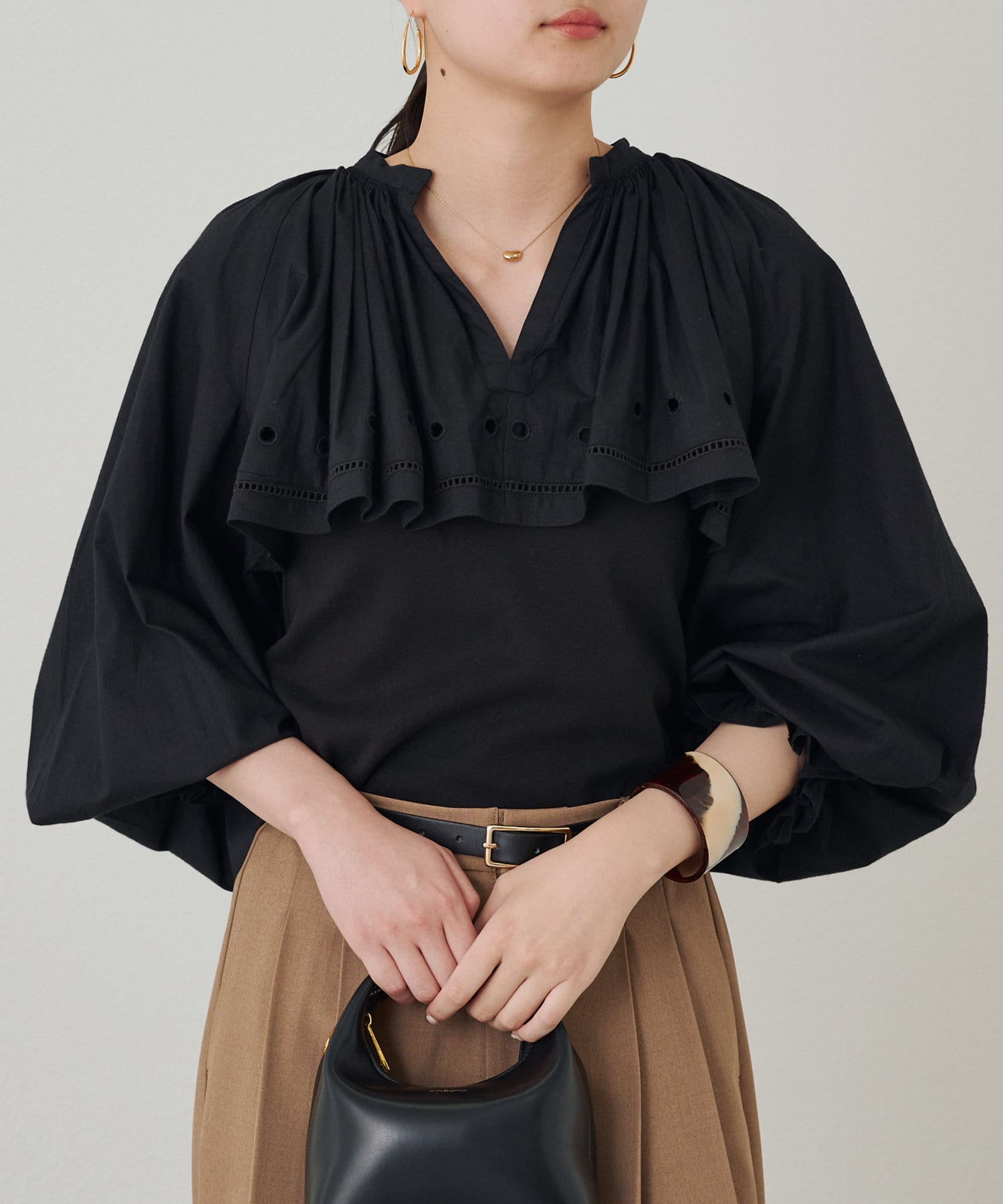 LOUNGEDRESS(ラウンジドレス) 【crinkle crinkle crinkle 】embroidery cropped blouse