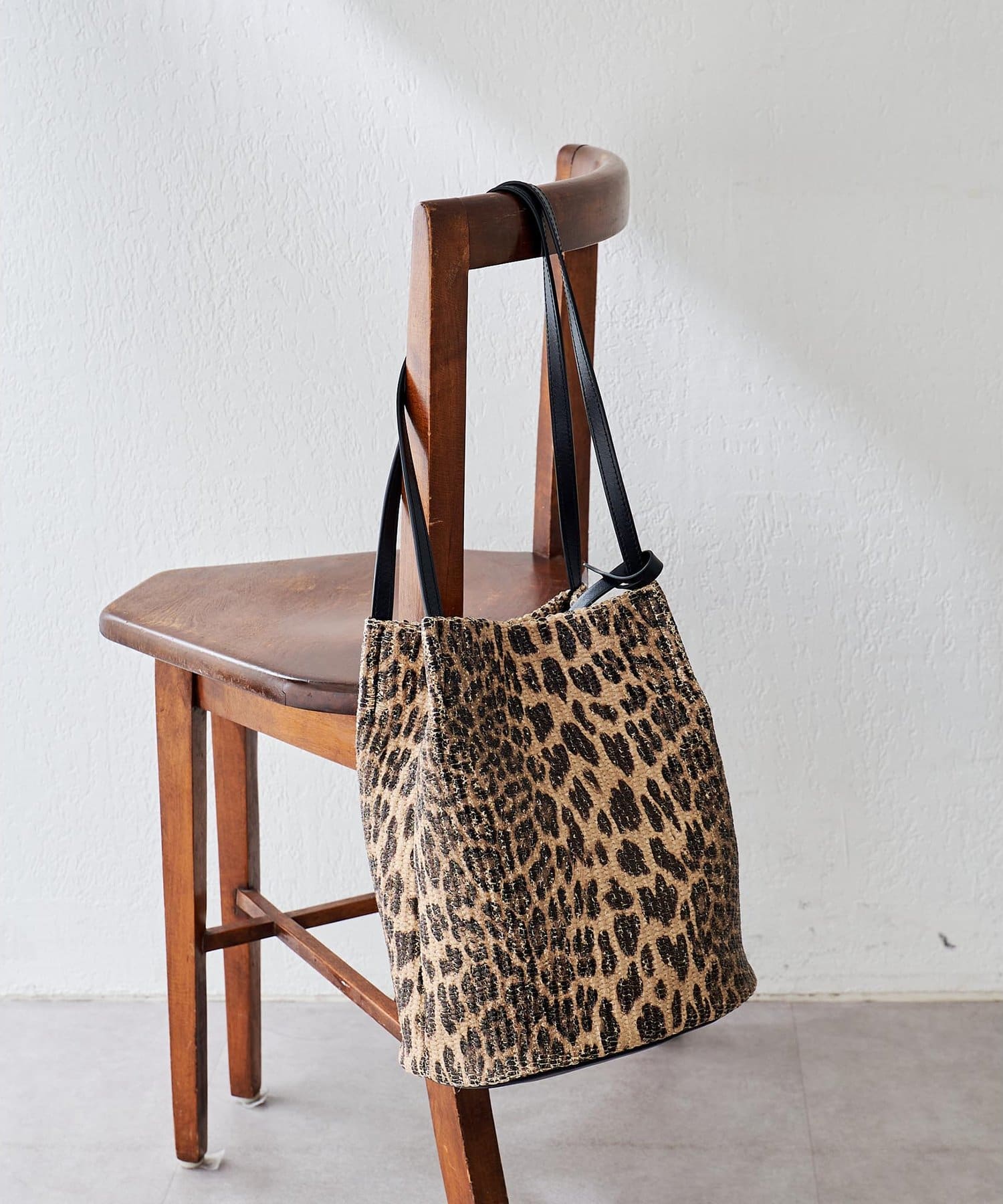 Whim Gazette(ウィム ガゼット) 【NOVIA】別注Straw LEO TOTE