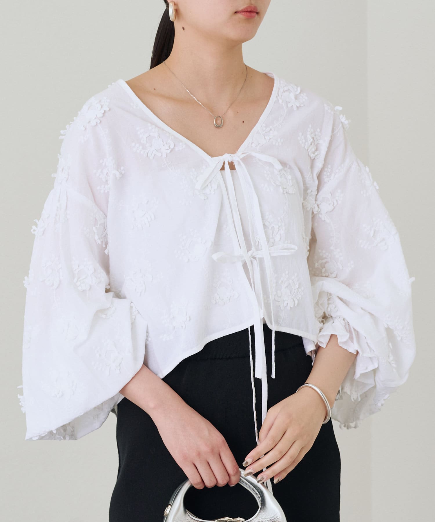 LOUNGEDRESS(ラウンジドレス) 【crinkle  crinkle crinkle】3D embroidery bolero