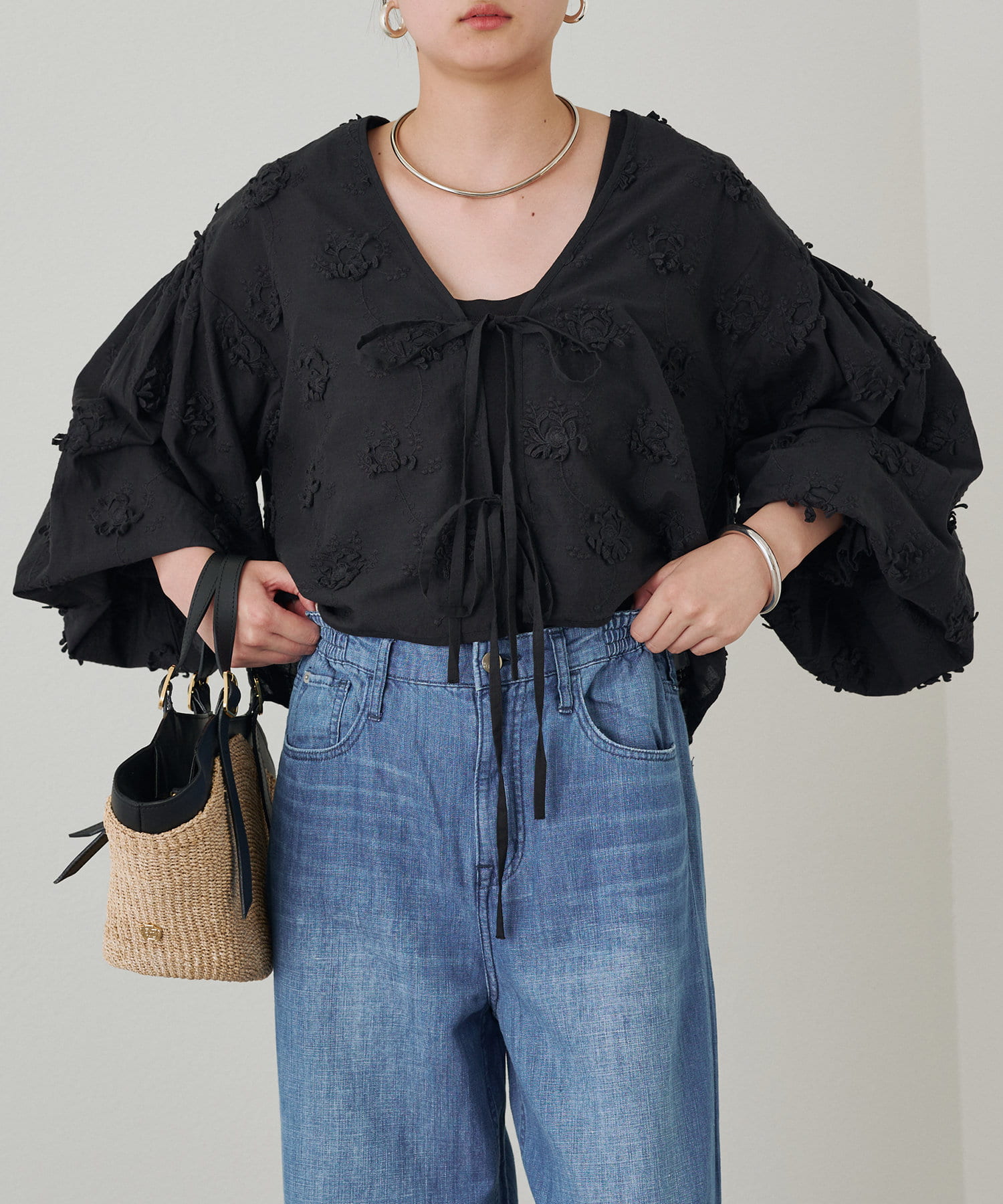 LOUNGEDRESS(ラウンジドレス) 【crinkle  crinkle crinkle】3D embroidery bolero