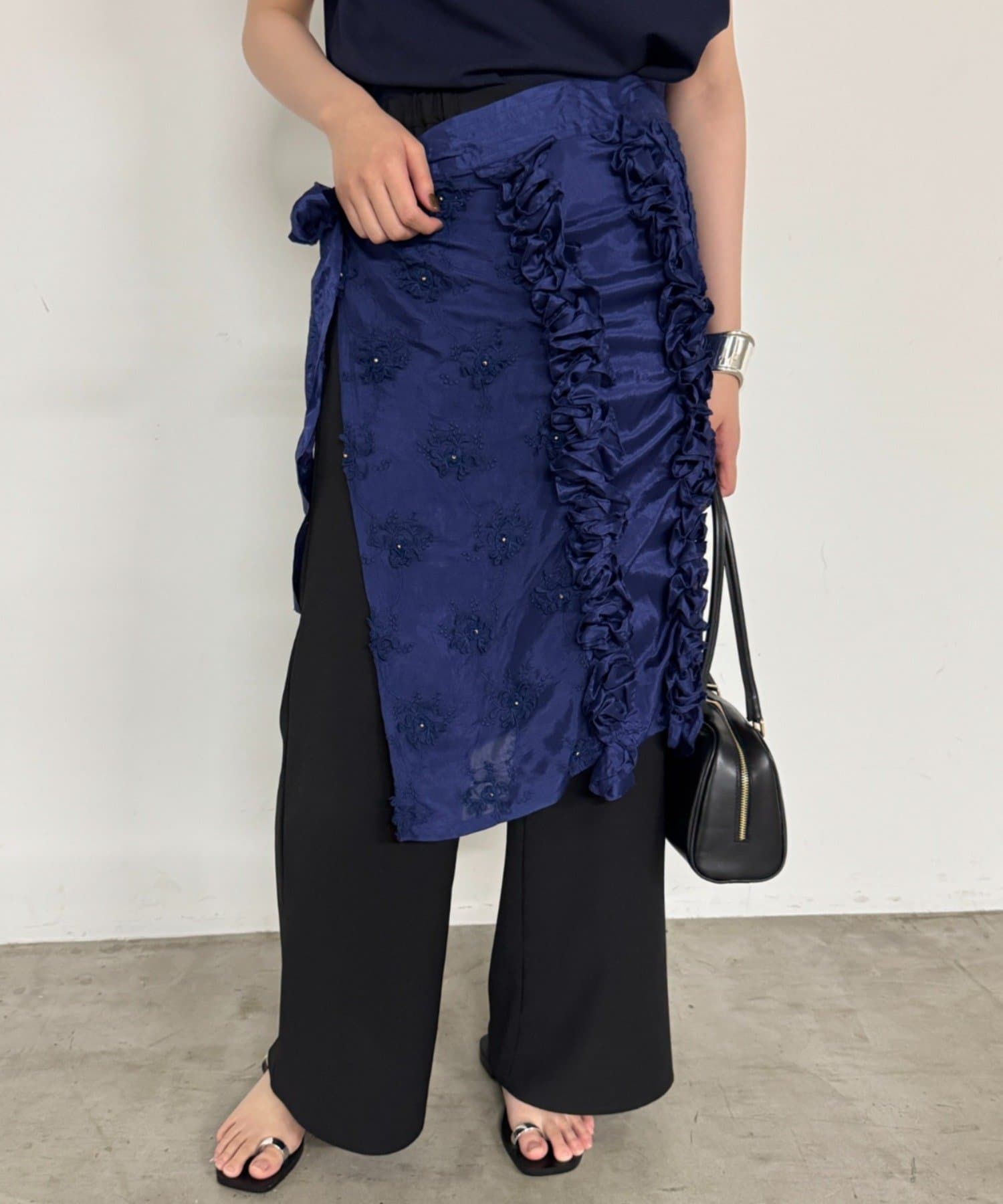 LOUNGEDRESS(ラウンジドレス) crinkle frill rayon shantung apron skirt