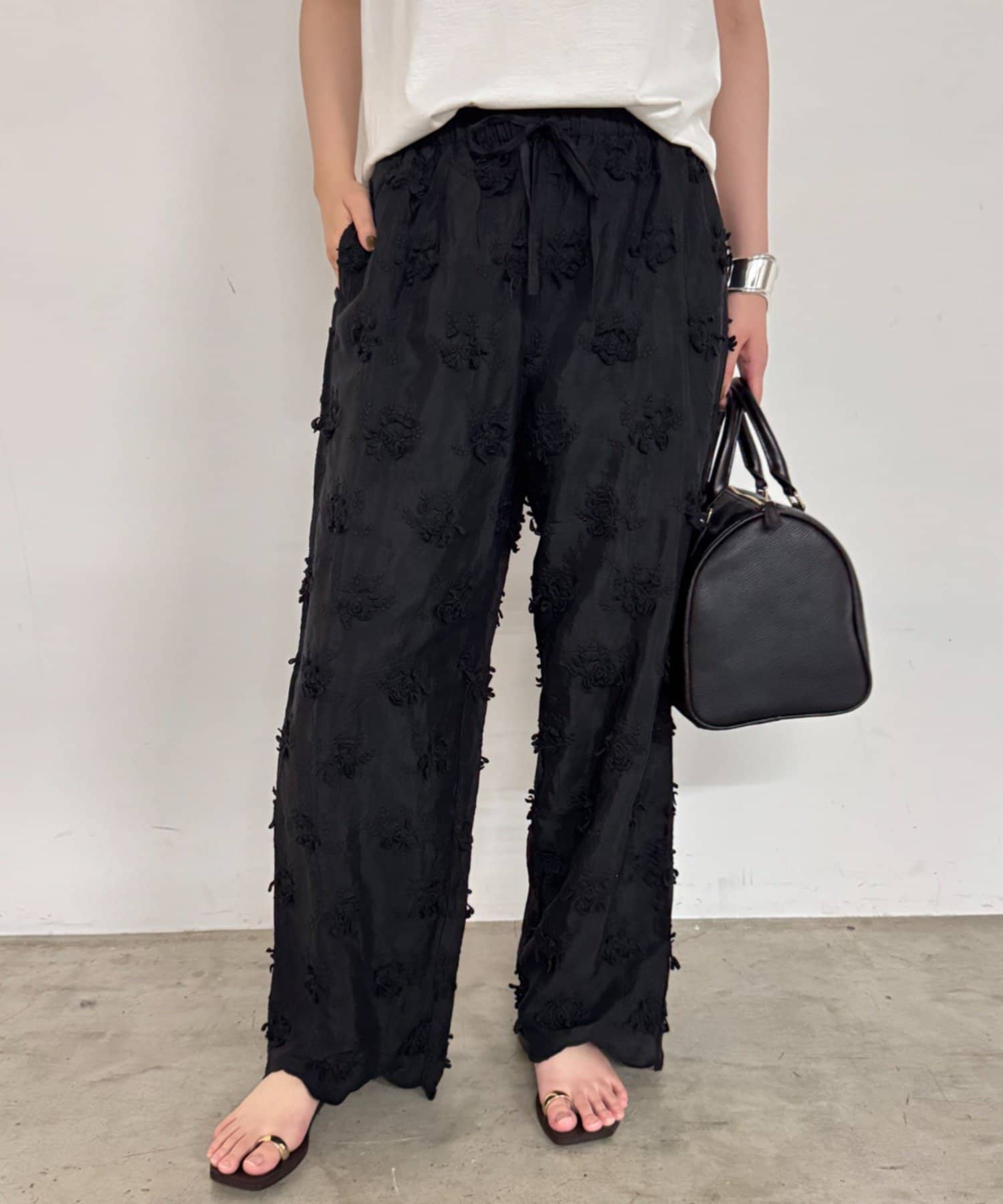 LOUNGEDRESS(ラウンジドレス) crinkle 3D embroidery rayon  pants