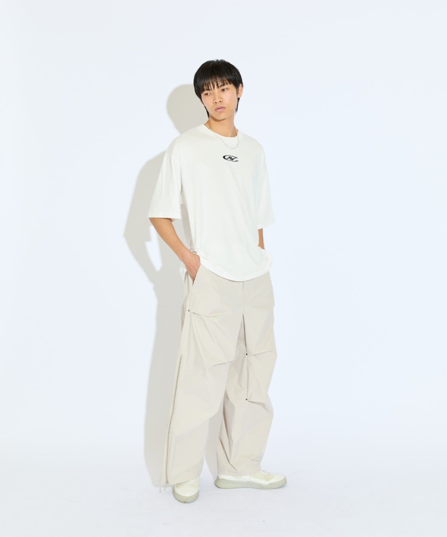 Lui's(ルイス) 【Neucon/ニューコン】サイドZIPスーパーワイドパラシュートパンツ