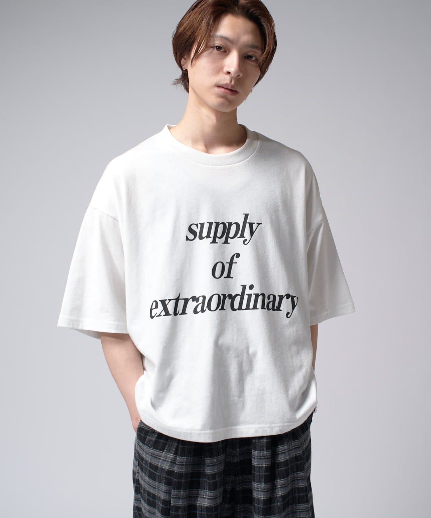 Lui's(ルイス) 【Neucon/ニューコン】メッセージグラフィッククロップドBIGT