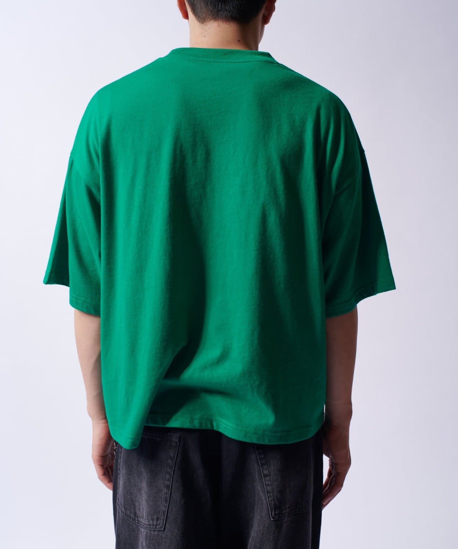 Lui's(ルイス) 【Neucon/ニューコン】メッセージグラフィッククロップドBIGT