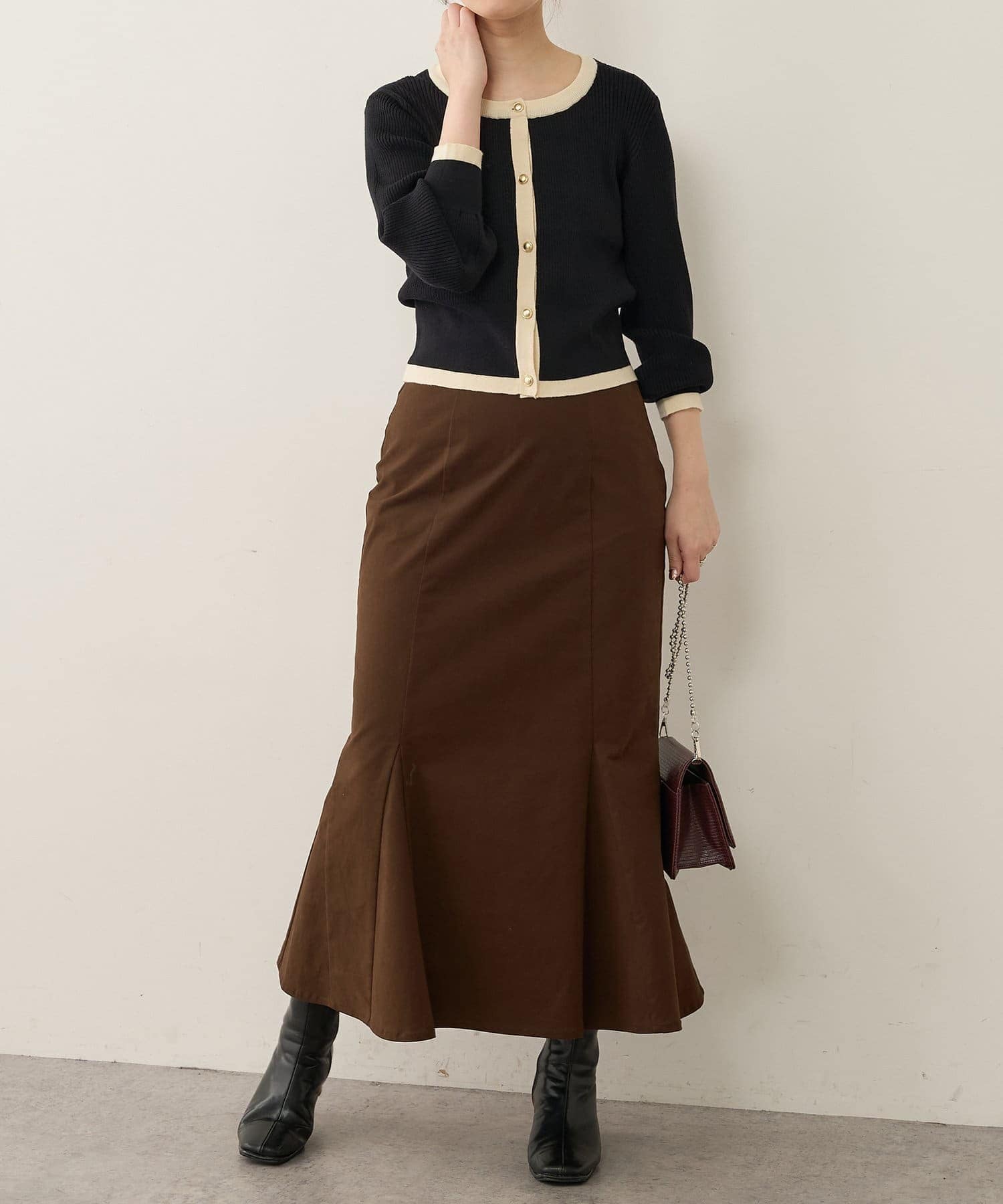 natural couture(ナチュラルクチュール) 【WEB限定】バイカラーレトロショートカーデ