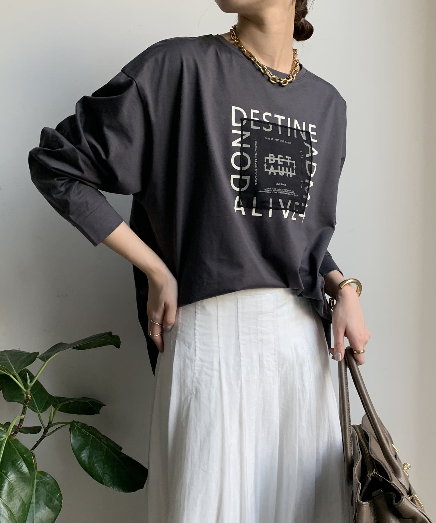 DOUDOU(ドゥドゥ) 【WEB限定】チュール重ねロゴロンTEE