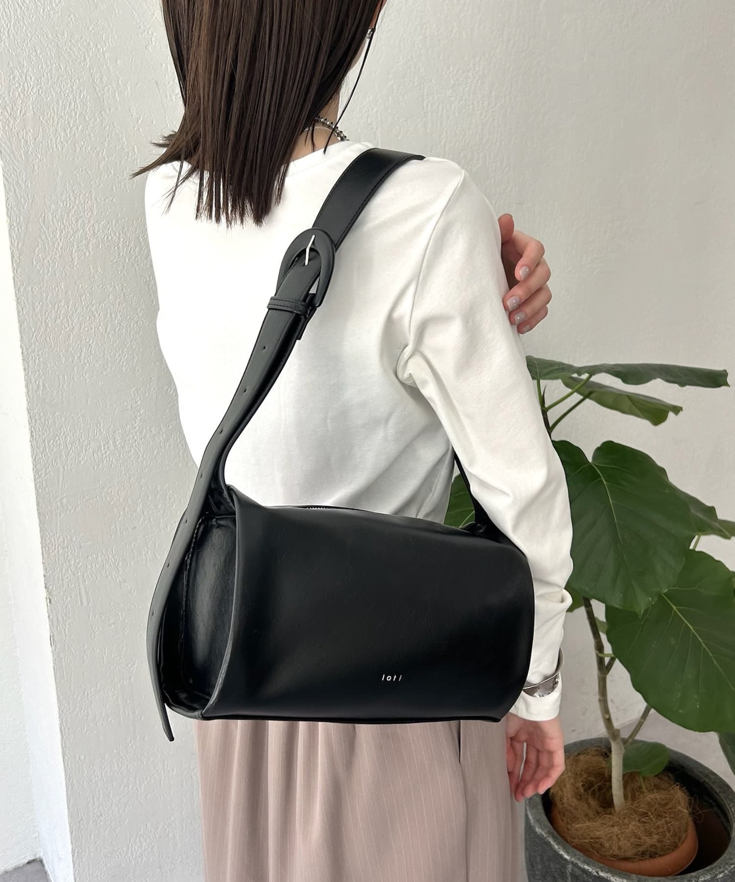mystic(ミスティック) loti ボックスBAG