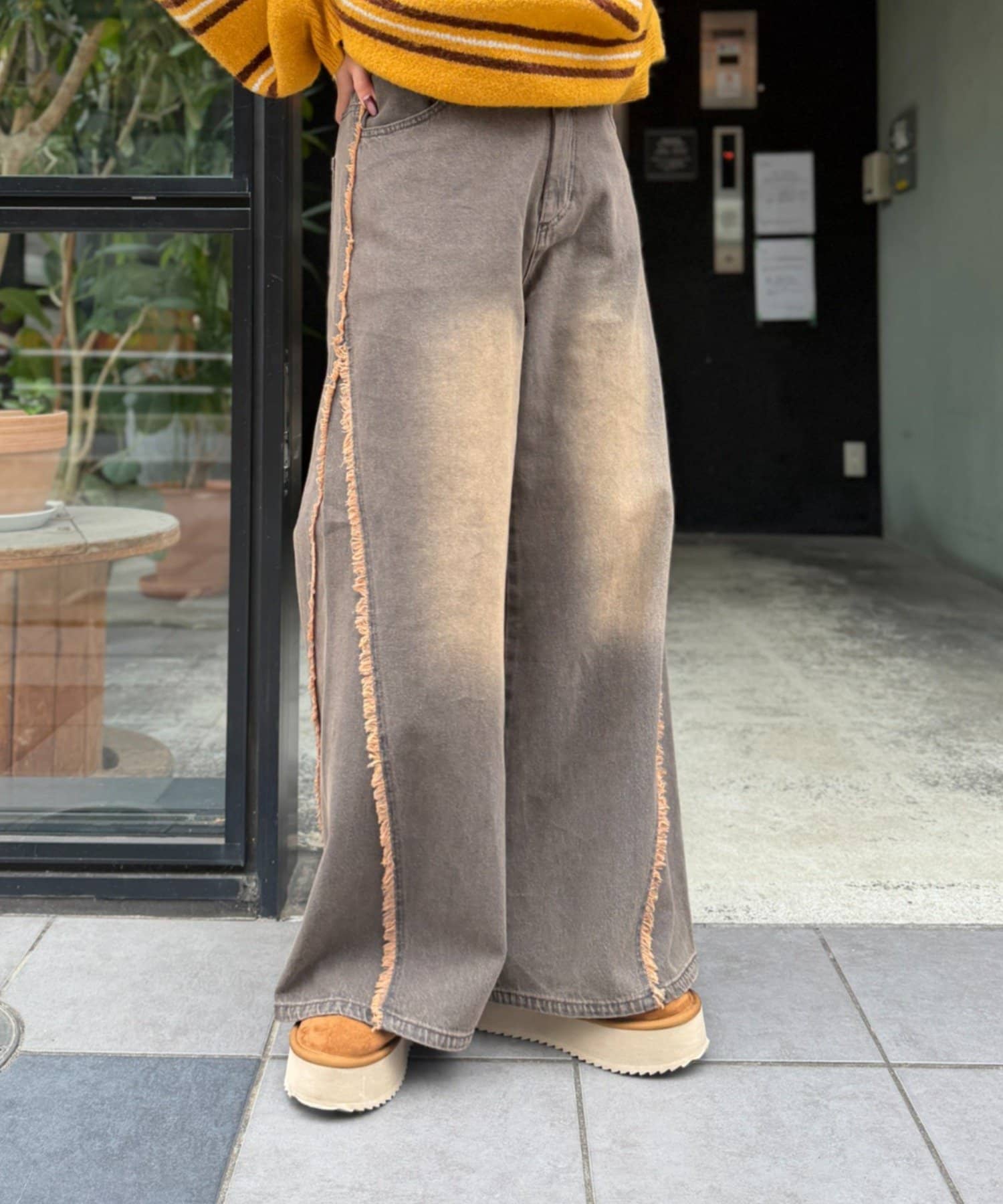 w closet(ダブルクローゼット) 【新色登場！/XS・S・Mサイズ展開】フリンジバギーデニムパンツ