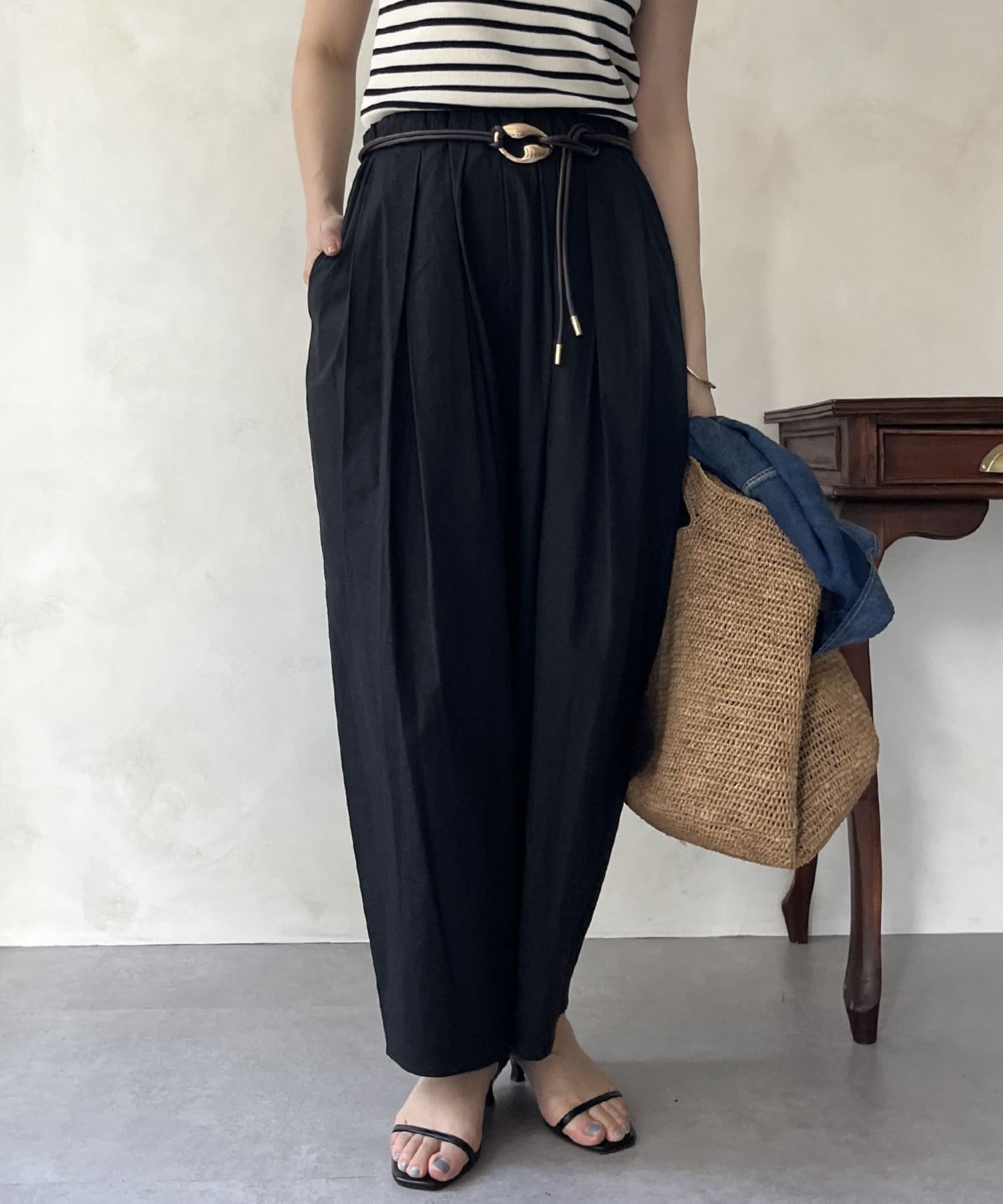 DOUDOU(ドゥドゥ) 【WEB限定】ランダムタックパンツ