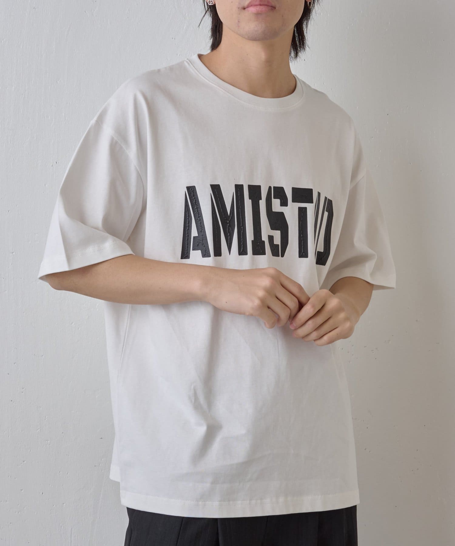 COLONY 2139(コロニー トゥーワンスリーナイン) 立体プリントロゴTシャツ