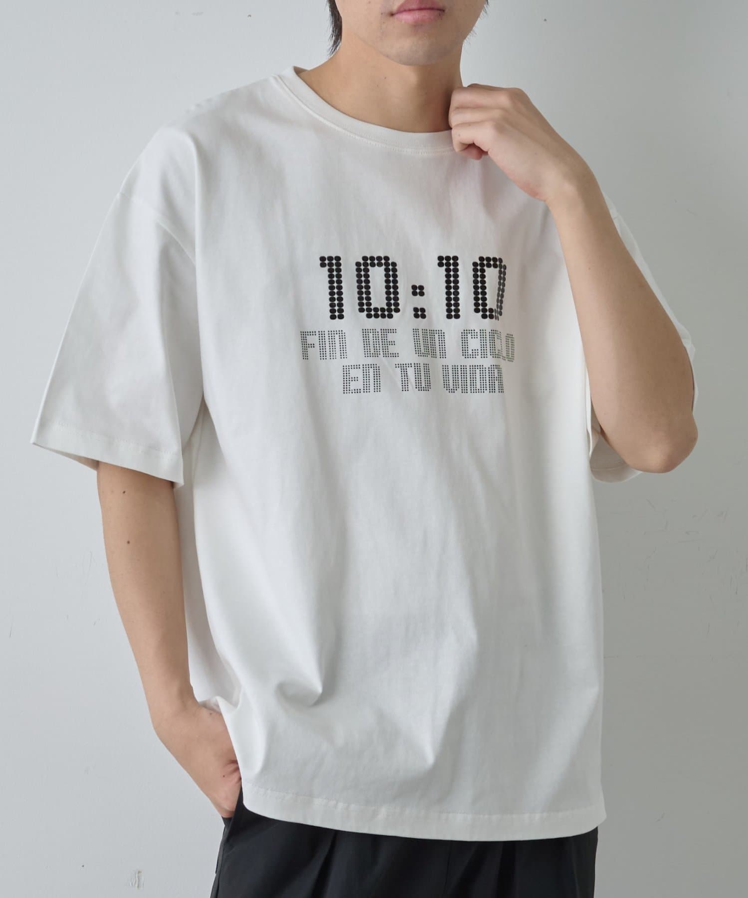 COLONY 2139(コロニー トゥーワンスリーナイン) デジタルプリントTシャツ