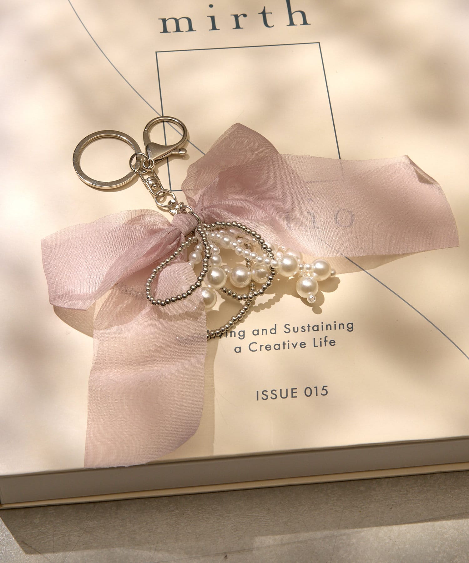 Lattice(ラティス) シフォンリボンチャーム