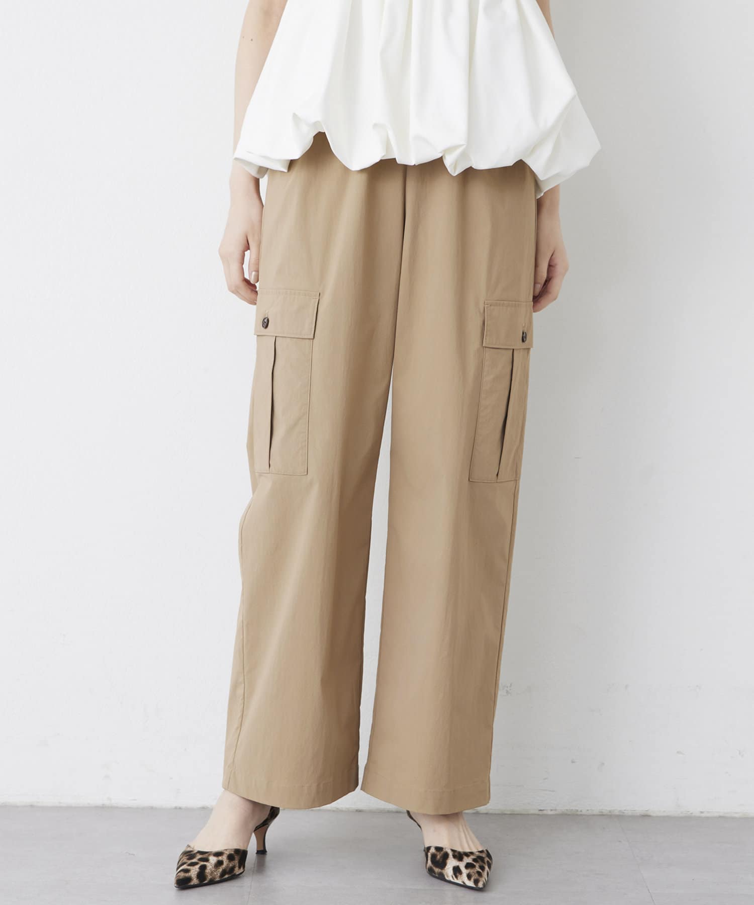 ウィムガゼットTHE PAUSEギャザーカーゴパンタグ付新品 THE PAUSE】ギャザーカーゴパンツ | Whim Gazette(ウィム