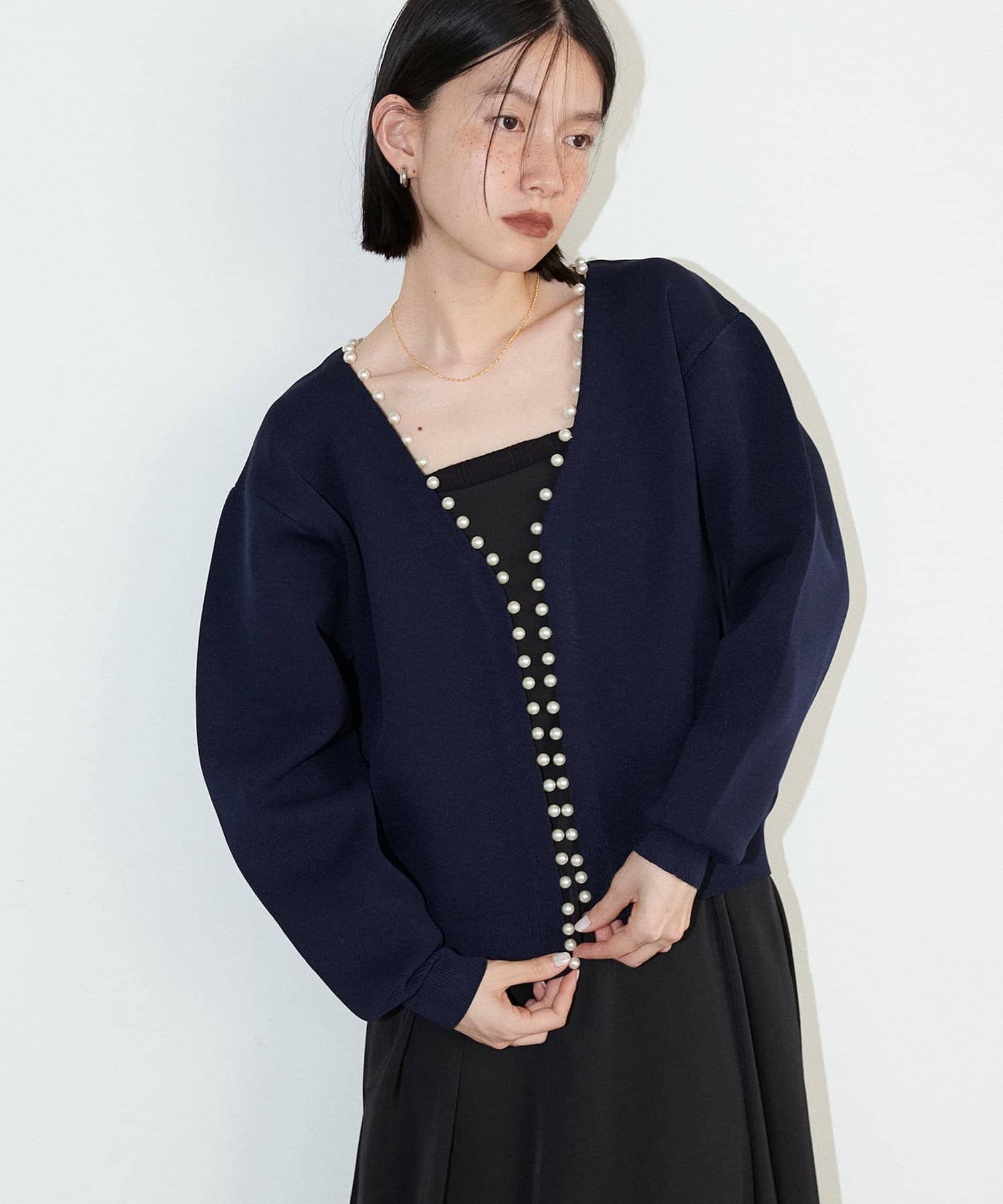 NICE CLAUP / OLIVE des OLIVE OUTLET(ナイスクラップ  / オリーブ デ オリーブ アウトレット) 【LARUTA】ＢＩＧパールトリムポリニットカーディガン