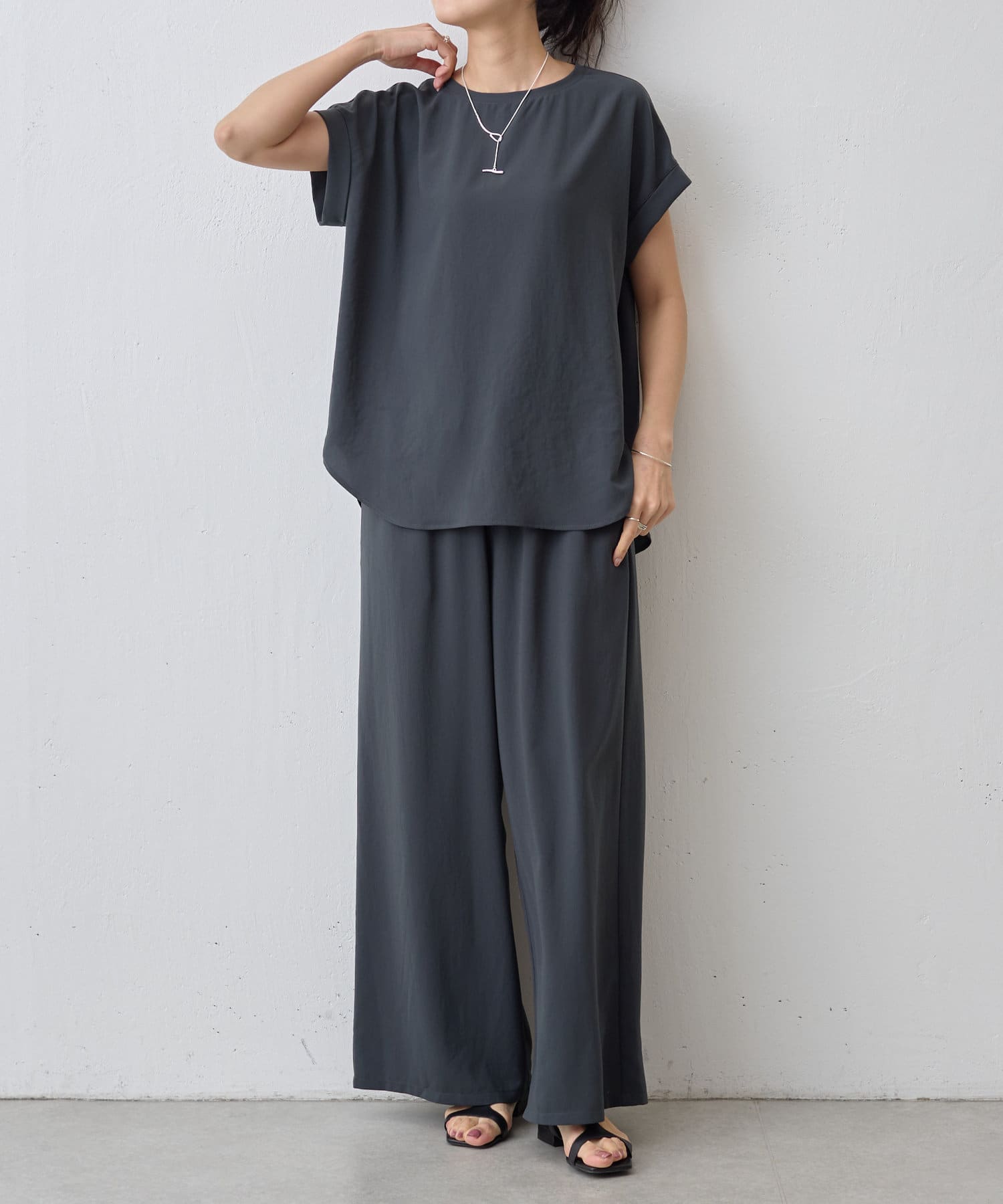 BEARDSLEY(ビアズリー) スネークチェーンシンプルネックレス