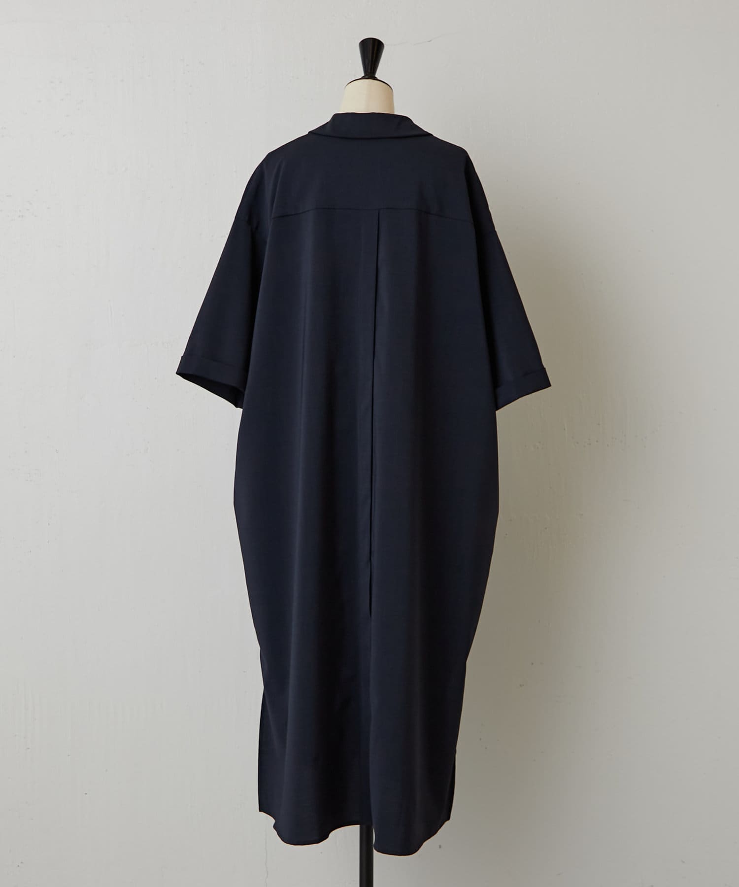BEARDSLEY(ビアズリー) バックオープンシャツワンピース