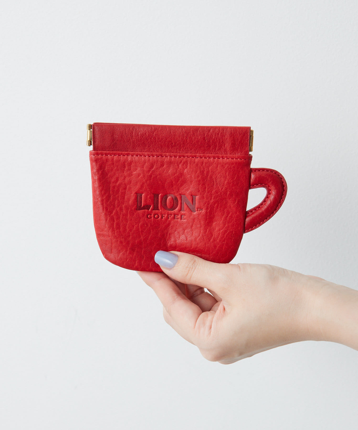 ライオンコーヒー　ポーチ　セット　イアパピヨネ ear PAPILLONNER LION COFFEE(ライオンコーヒー)コラボ カップ型レザーポーチ