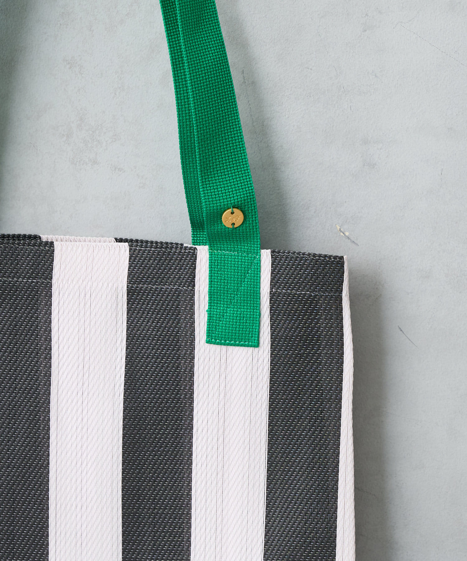 BIRTHDAY BAR(バースデイバー) STRIPE MARKET BAG
