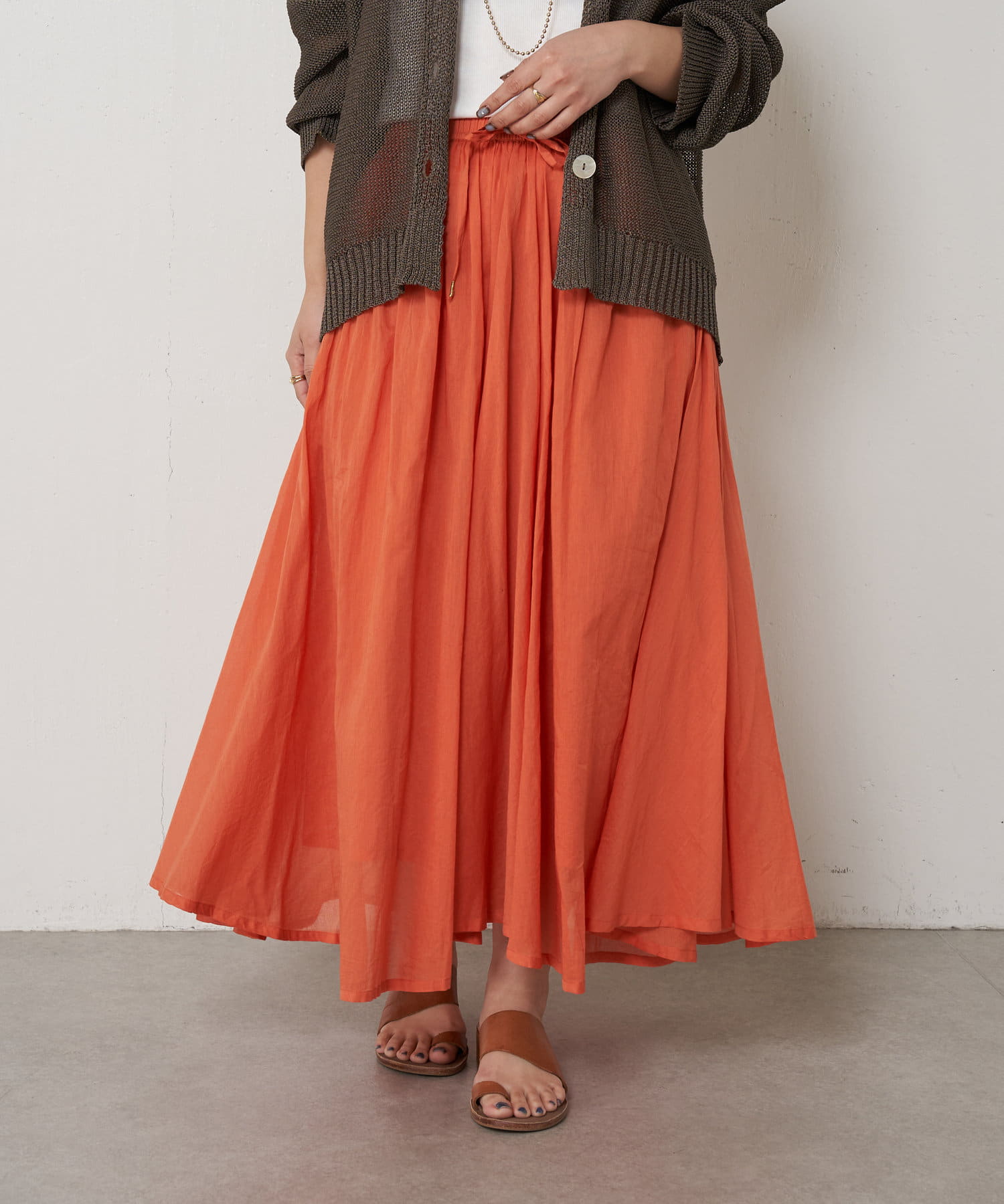 Jena　espace merveilleux(ジェナ　エスパスメルヴェイユ) 綿ボイルギャザーフレアスカート