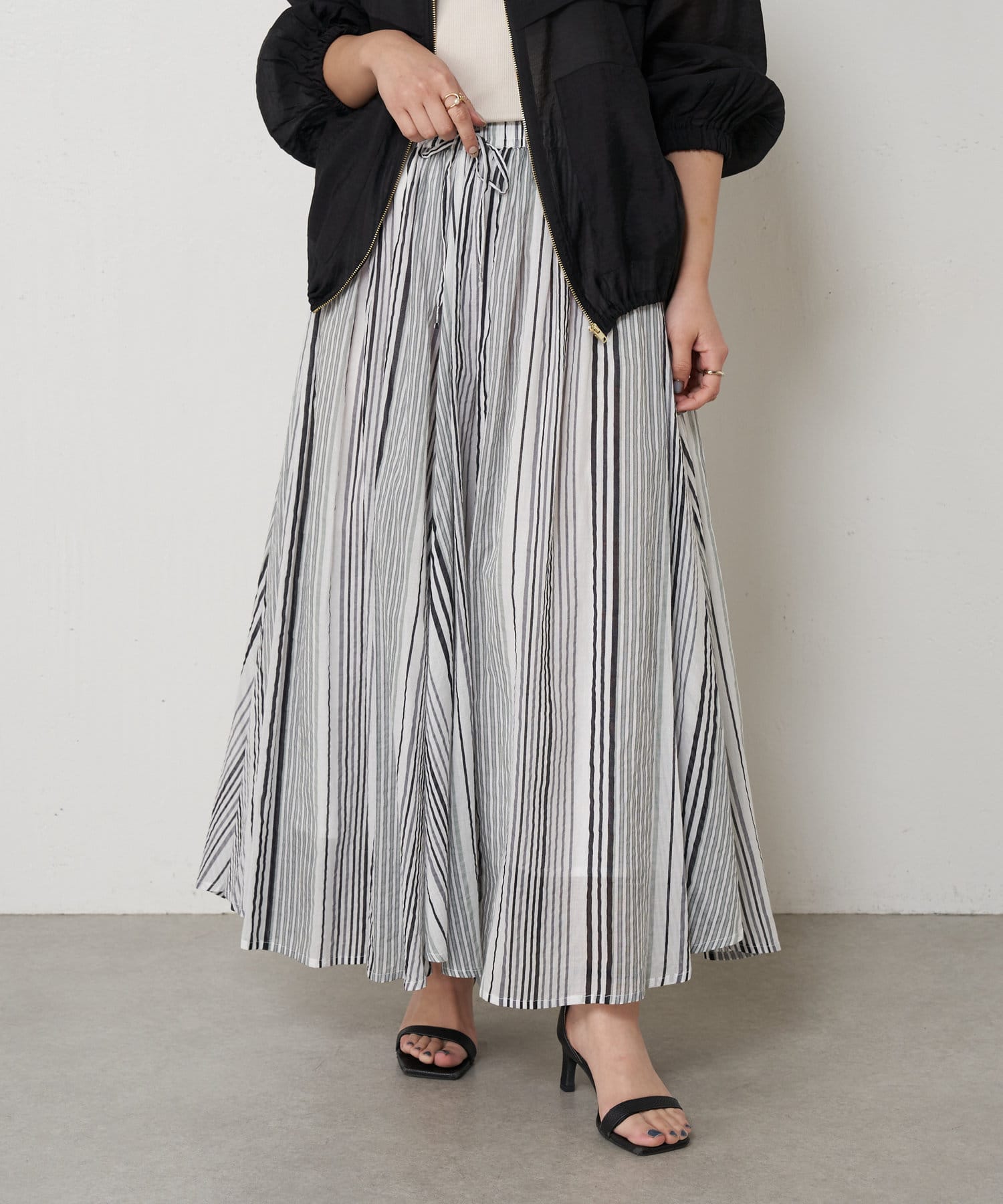 Jena　espace merveilleux(ジェナ　エスパスメルヴェイユ) 綿ボイルギャザーフレアスカート