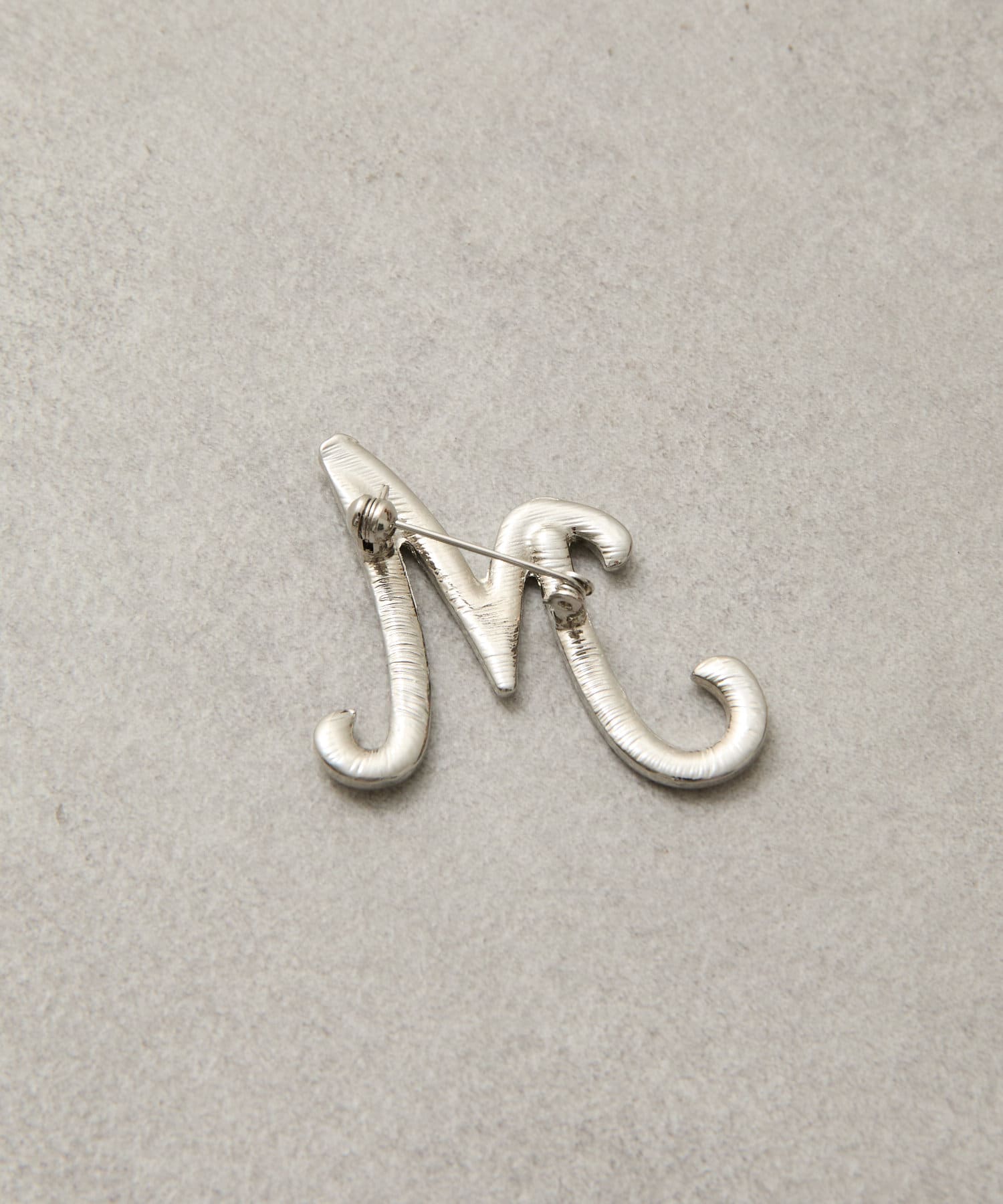 mystic(ミスティック) [Eau]alphabet brooch