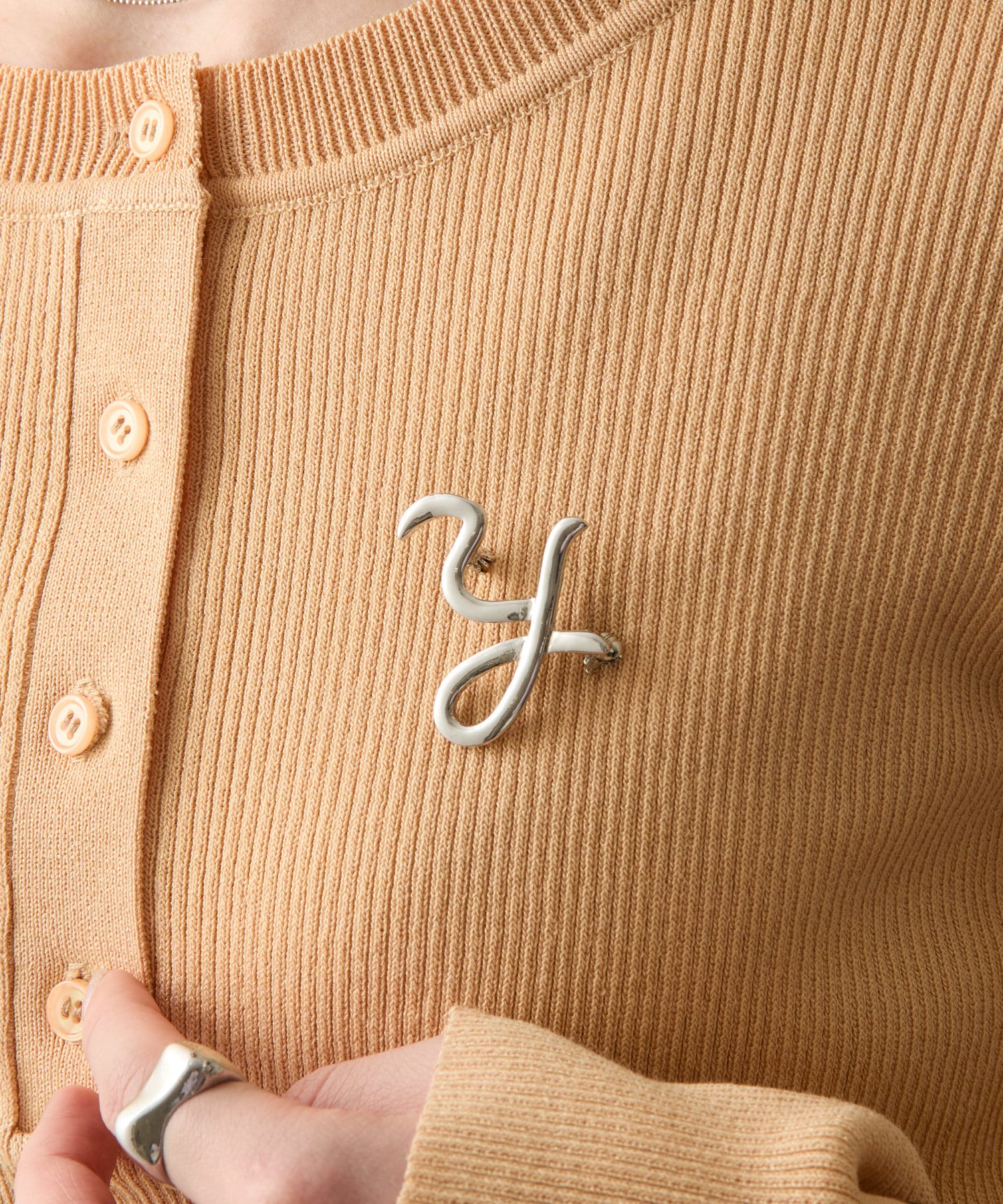 mystic(ミスティック) [Eau]alphabet brooch