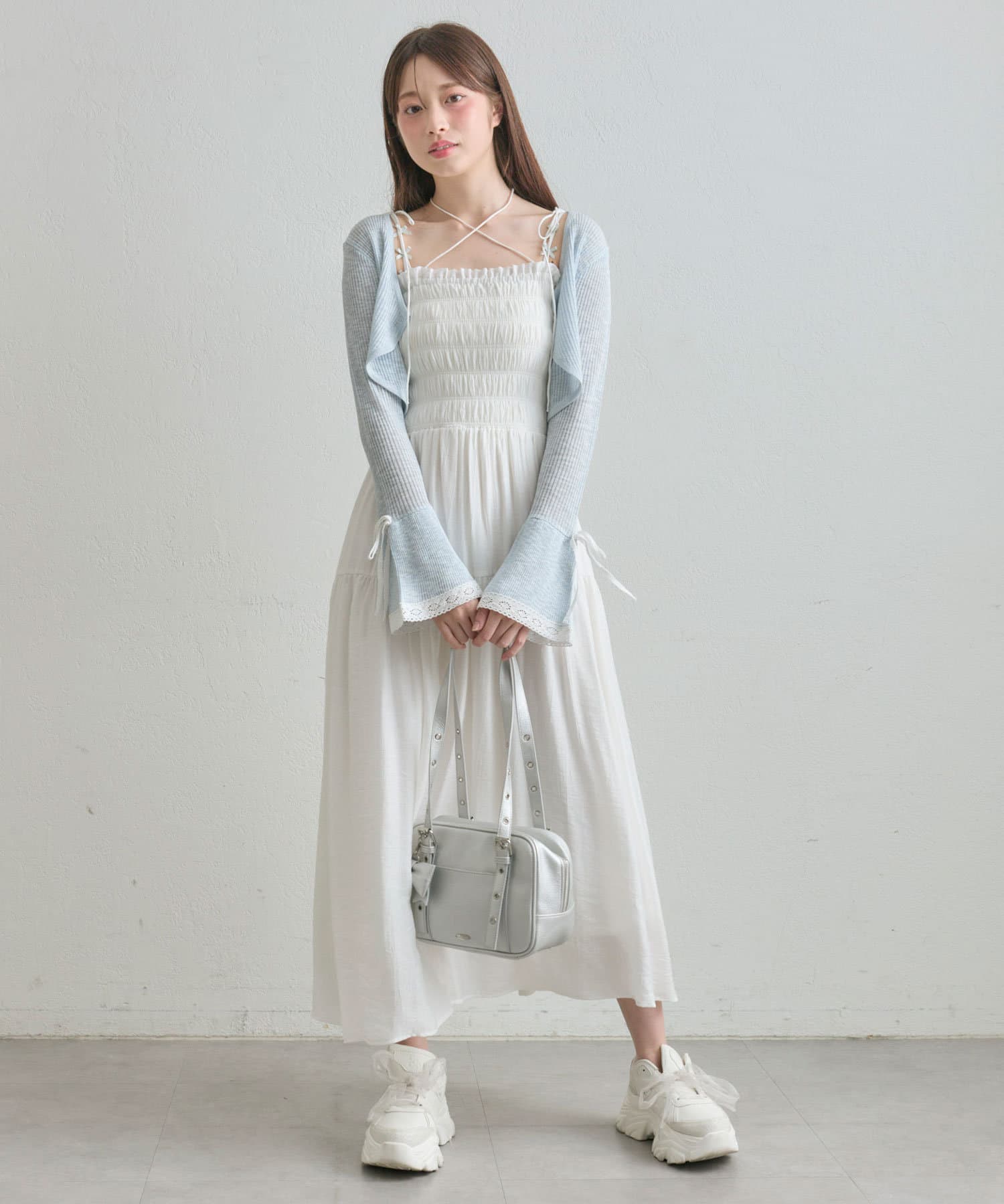 WEB限定/S・Mサイズ展開】肩リボンシャーリングキャミワンピ
