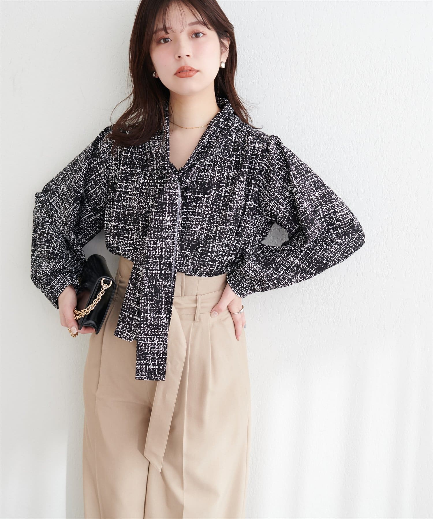 natural couture(ナチュラルクチュール) レディース osonoとろみサテンボータイブラウス その他1
