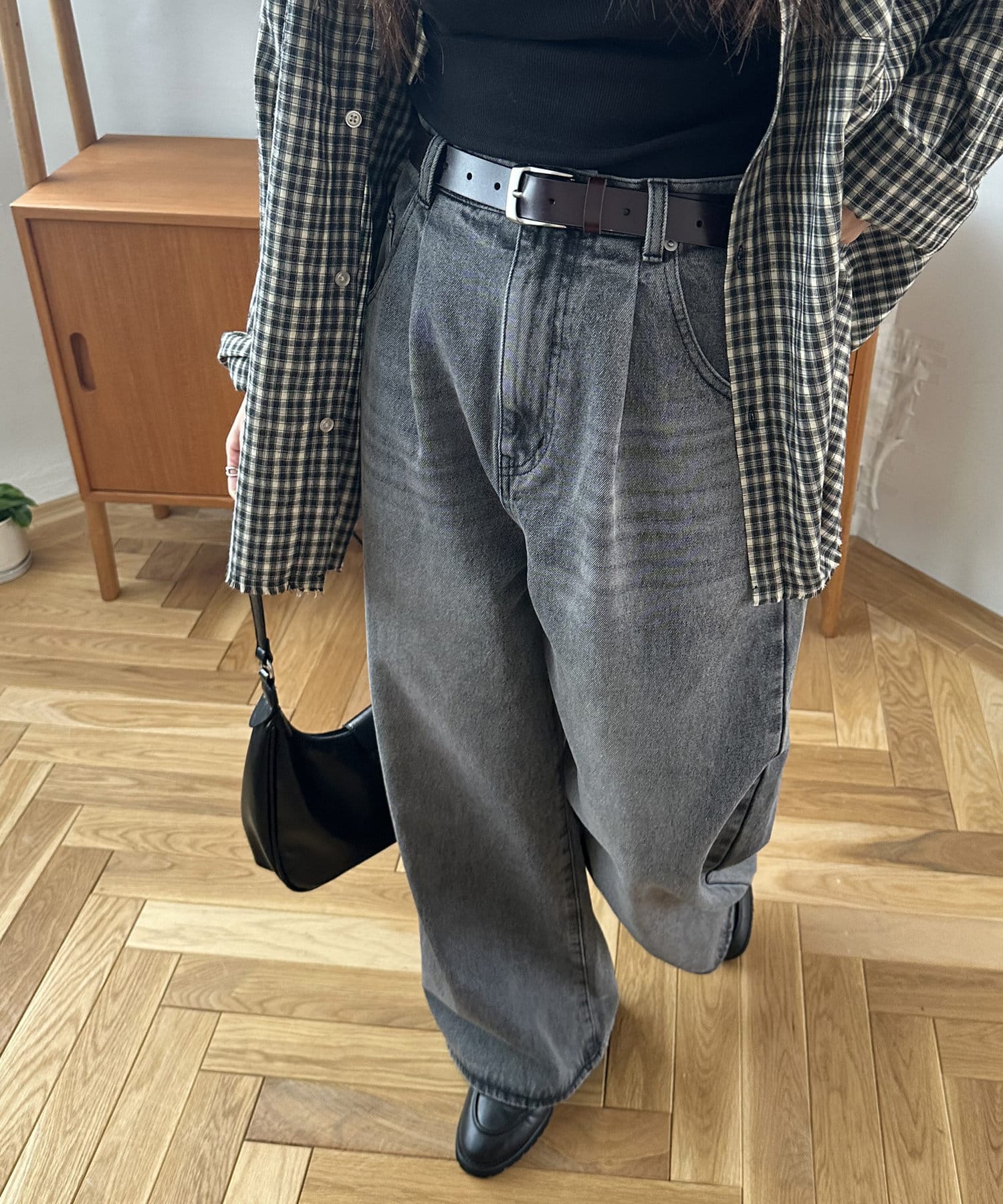 【新品・タグ付】DISCOAT オーバーダイタックデニムワイドパンツ 新色追加/脚長効果も◎/ユニセックス】オーバーダイタックデニム