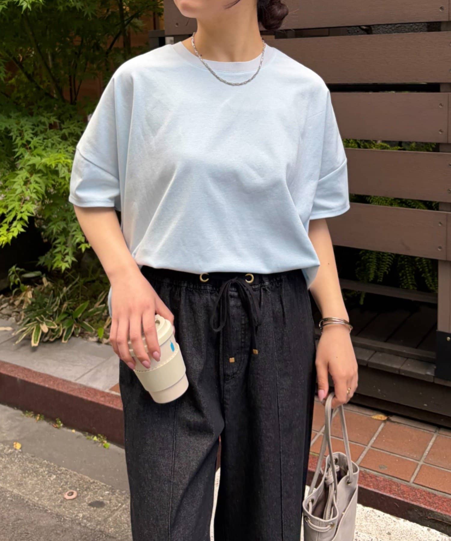 Jena　espace merveilleux(ジェナ　エスパスメルヴェイユ) 【お気に入り総選挙 第2位】【Tシャツなのに！？ほんのりツヤ感ポンチョT】【WEB限定カラー】バックテープカットソー