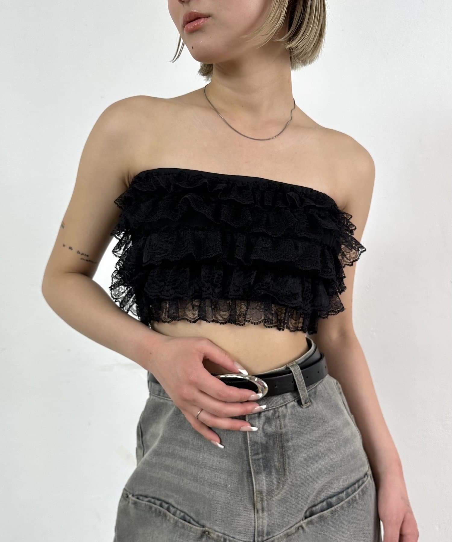 WHO’S WHO gallery(フーズフーギャラリー) フリルレースビスチェ