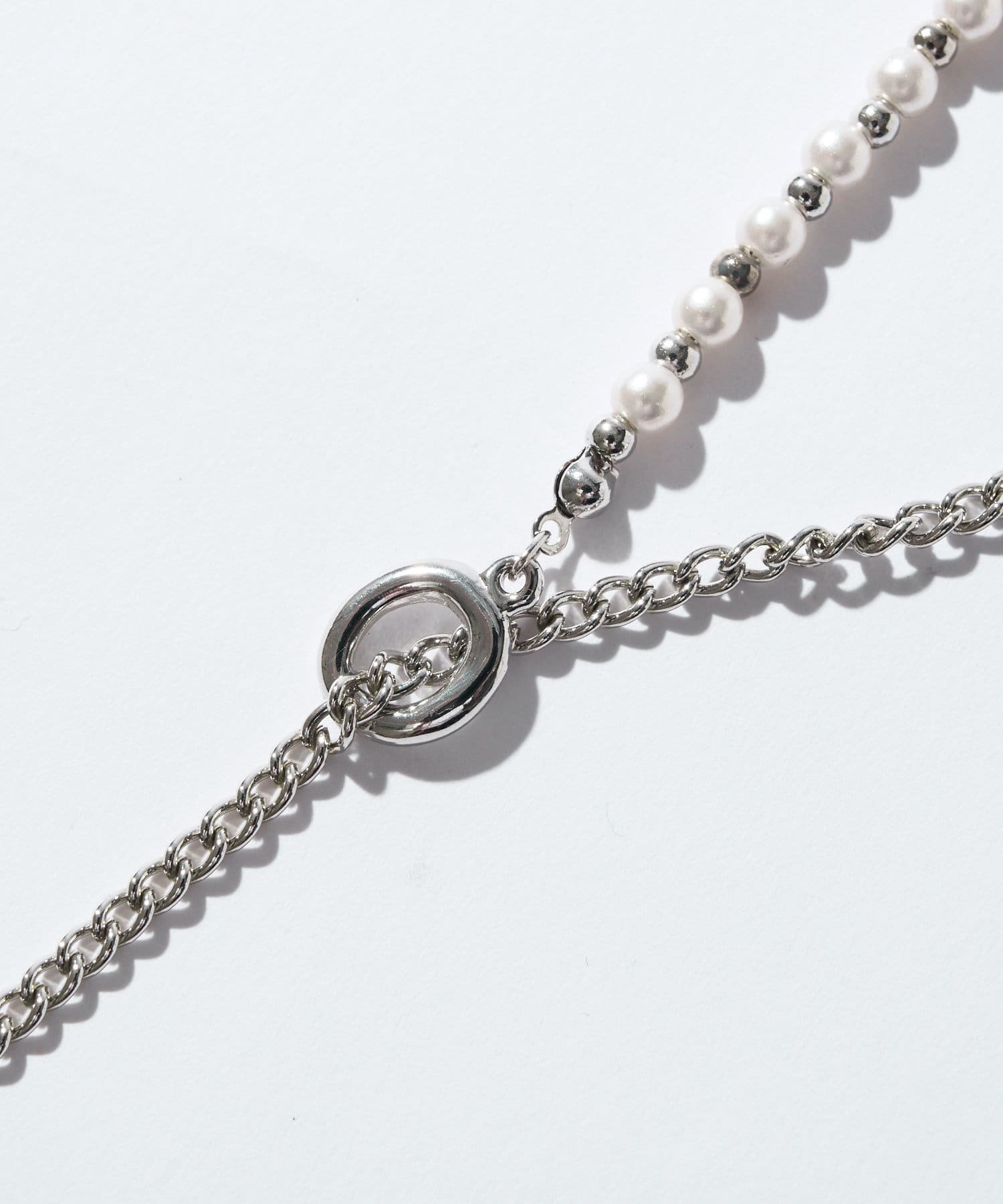 RIVE DROITE(リヴドロワ) 【コーデが華やぐ】パール切替ラリエット