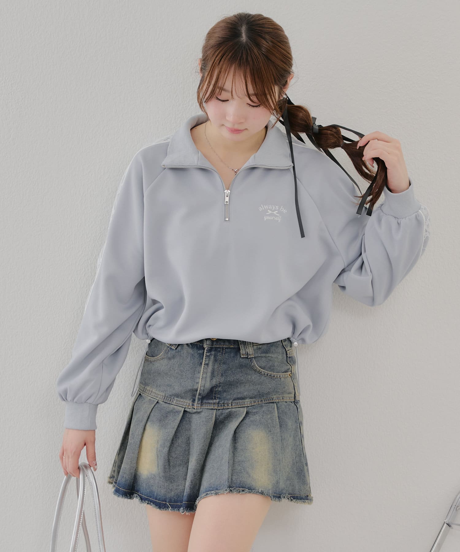NICE CLAUP / OLIVE des OLIVE OUTLET(ナイスクラップ  / オリーブ デ オリーブ アウトレット) 【春の新作】【OUTLET限定】袖レースハーフZIPジャージ