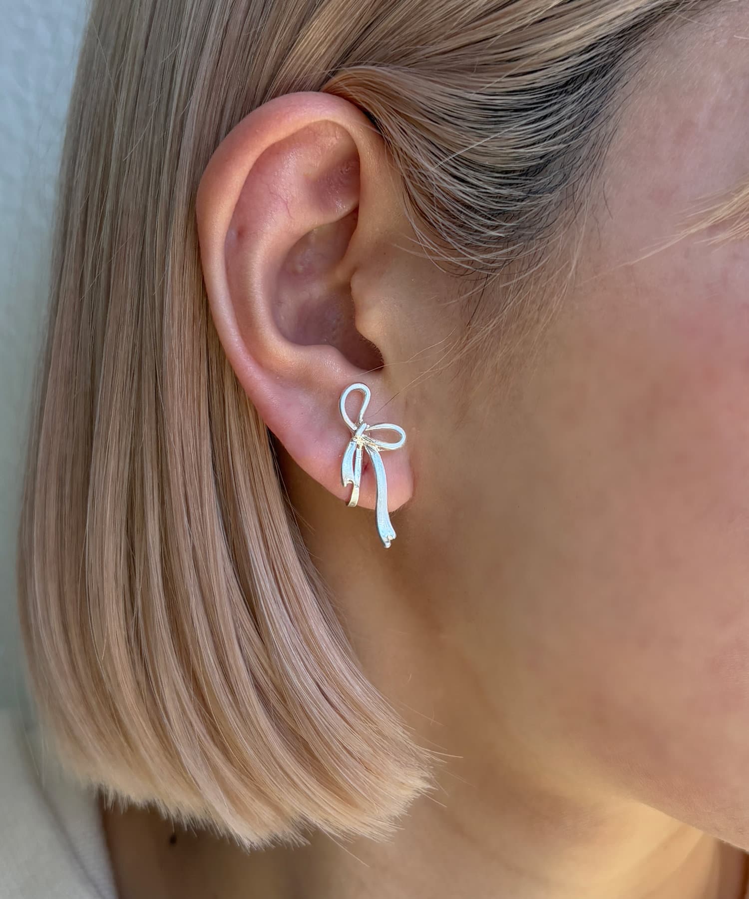 Lattice(ラティス) リボンマットイヤリング