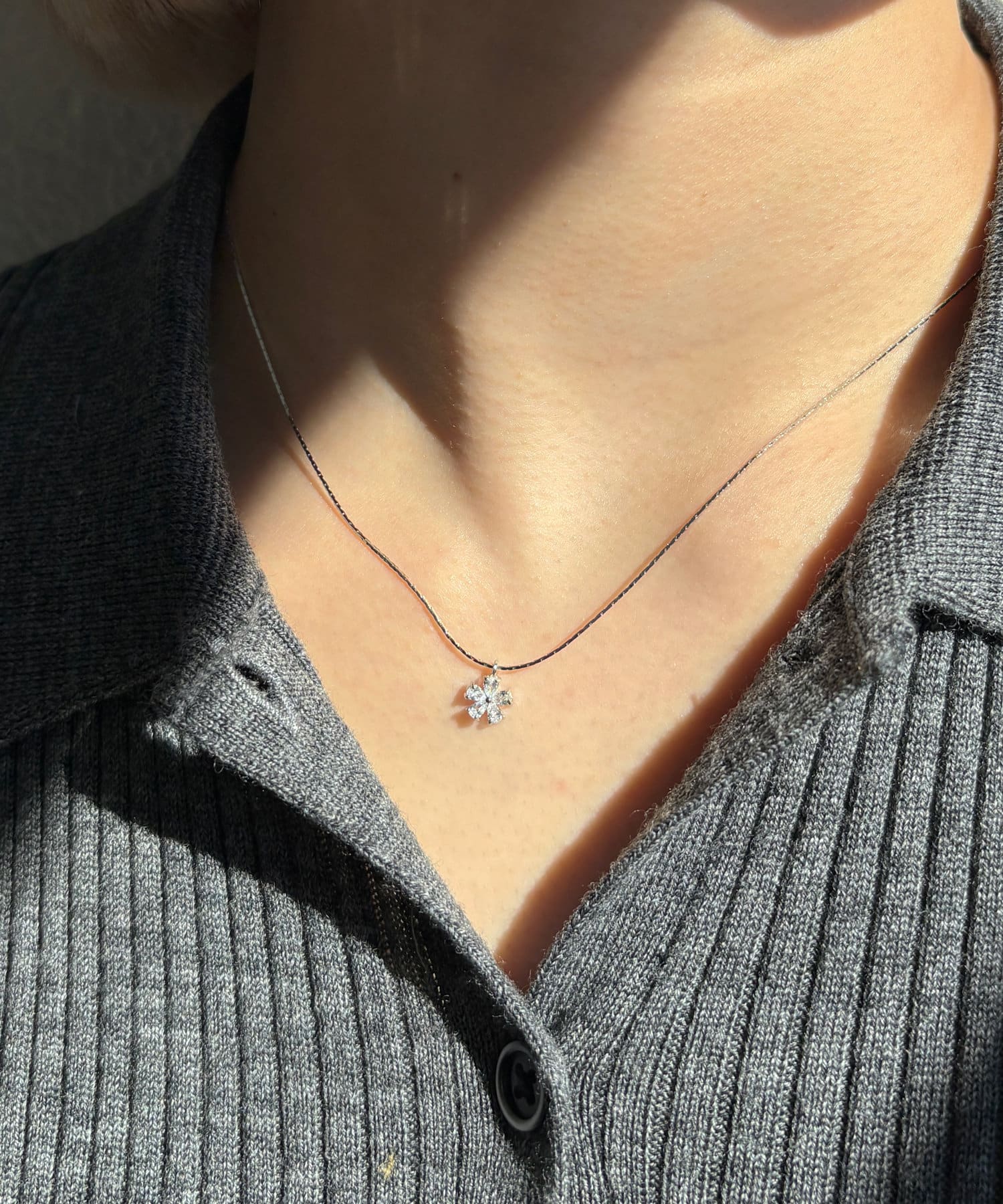 Lattice(ラティス) ストーンフラワーネックレス