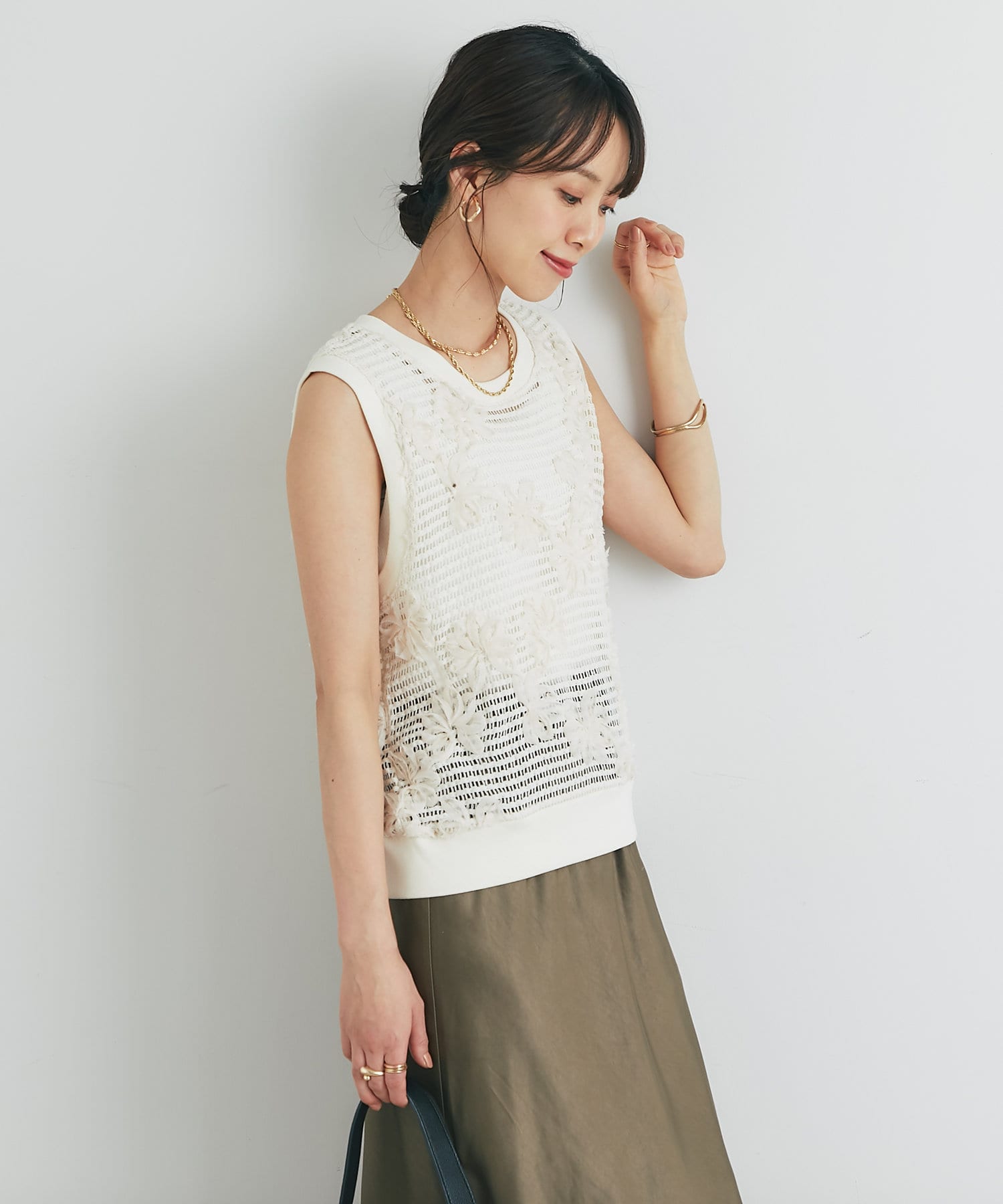 ❤︎ページ フラワーモチーフメッシュトップス | un dix cors(アンディ