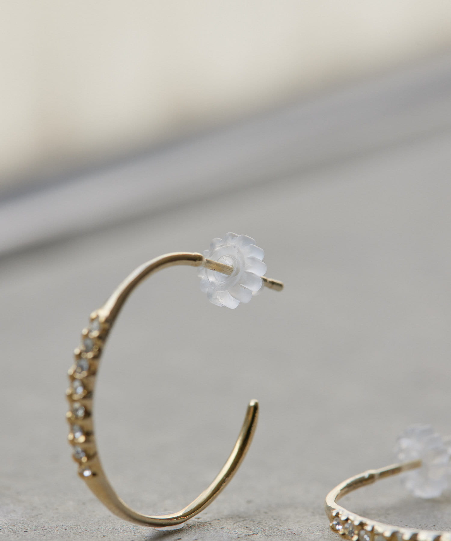 y project クリスタルフープピアス SWAROVSKI ピアス 「公式」「スワロフスキー」Matrix フープ