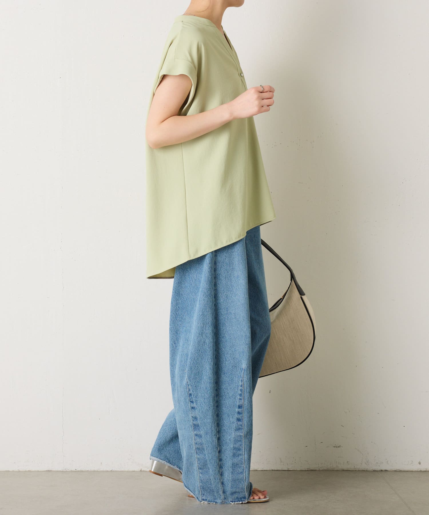 COLLAGE GALLARDAGALANTE(コラージュ ガリャルダガランテ) 【高機能/とろみブラウス】ジャージスキッパーブラウス